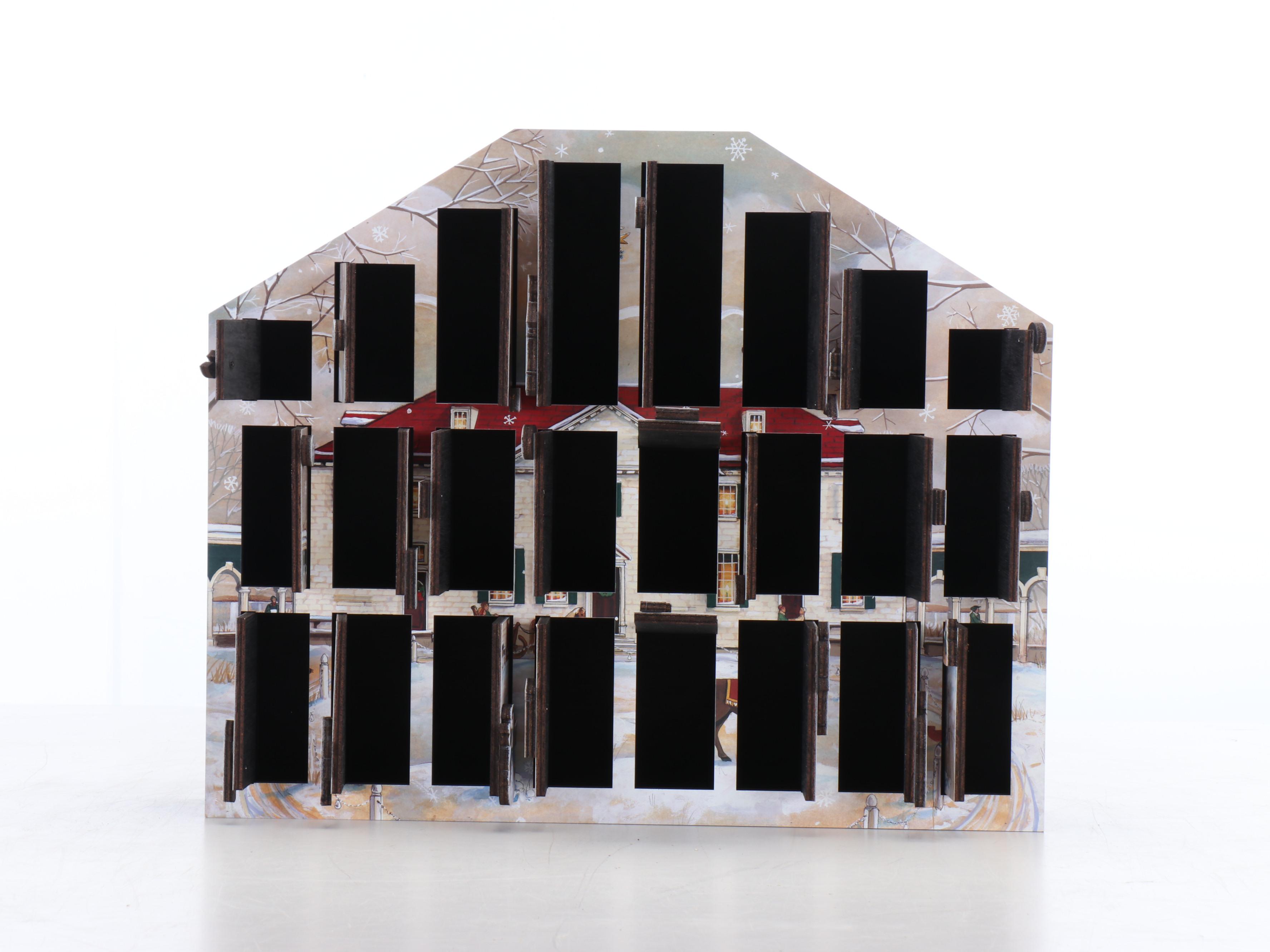 Byers' Choice  Wooden Mount Vernon Advent Calendar