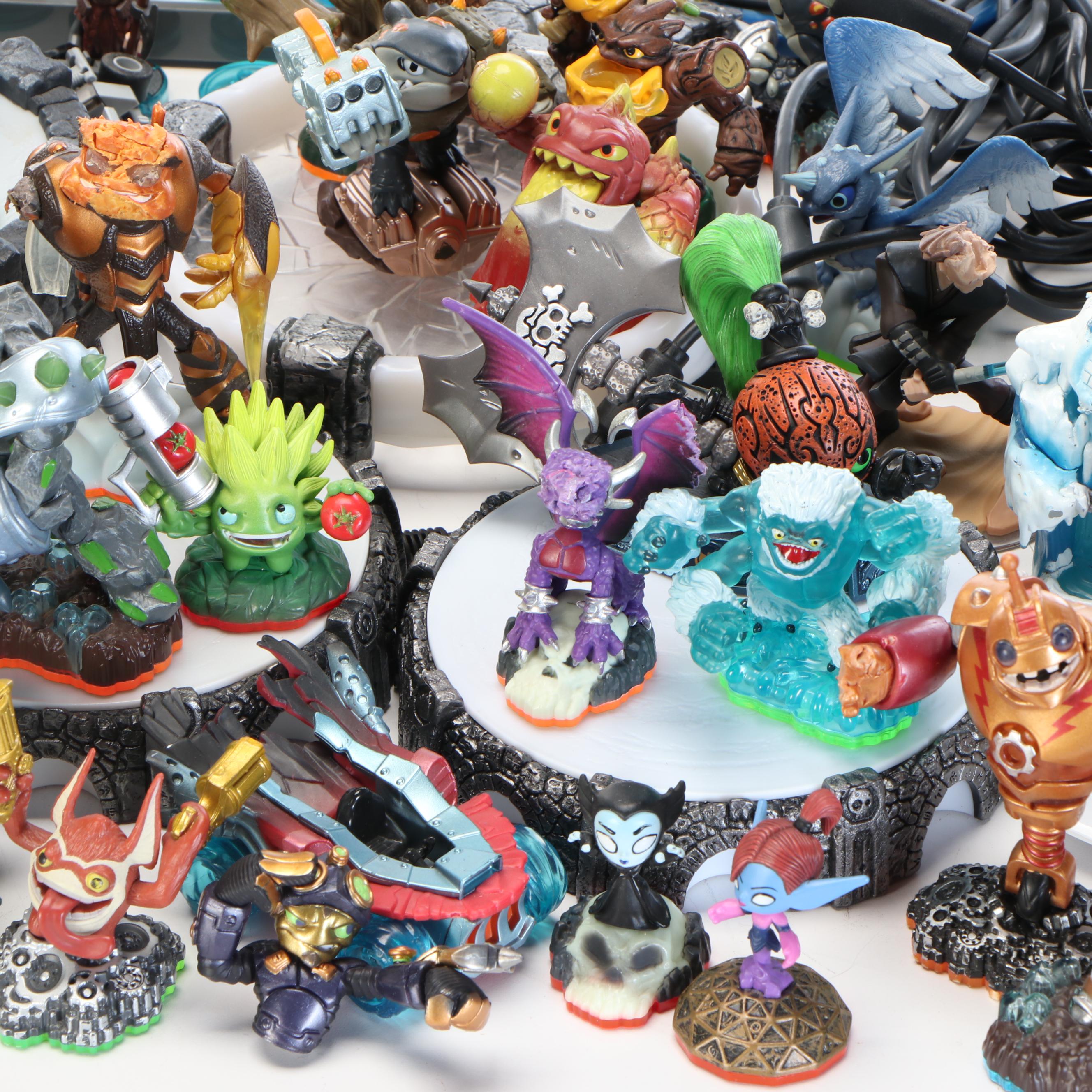 "Skylanders" Figures and Accessories for Nintendo Wii