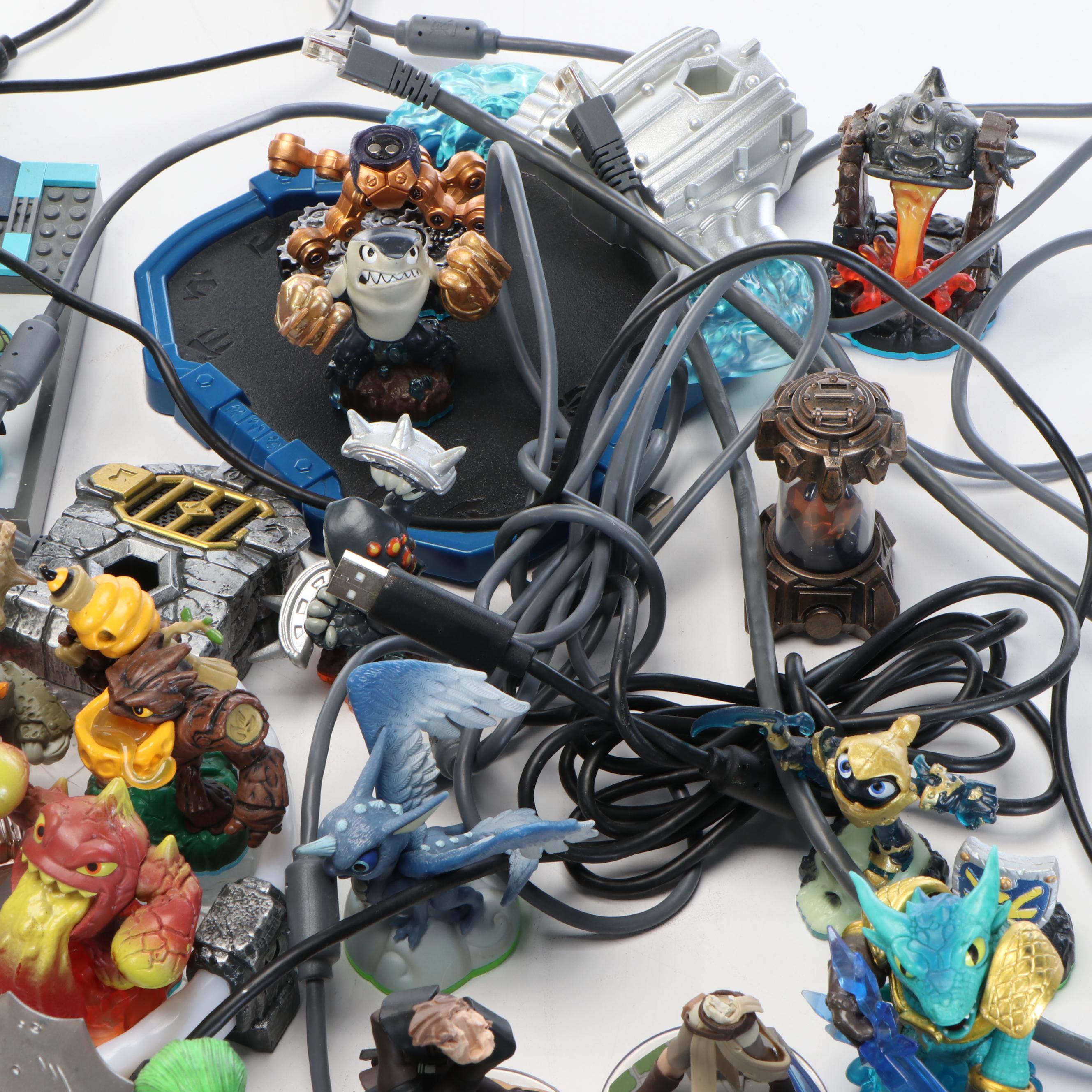 "Skylanders" Figures and Accessories for Nintendo Wii