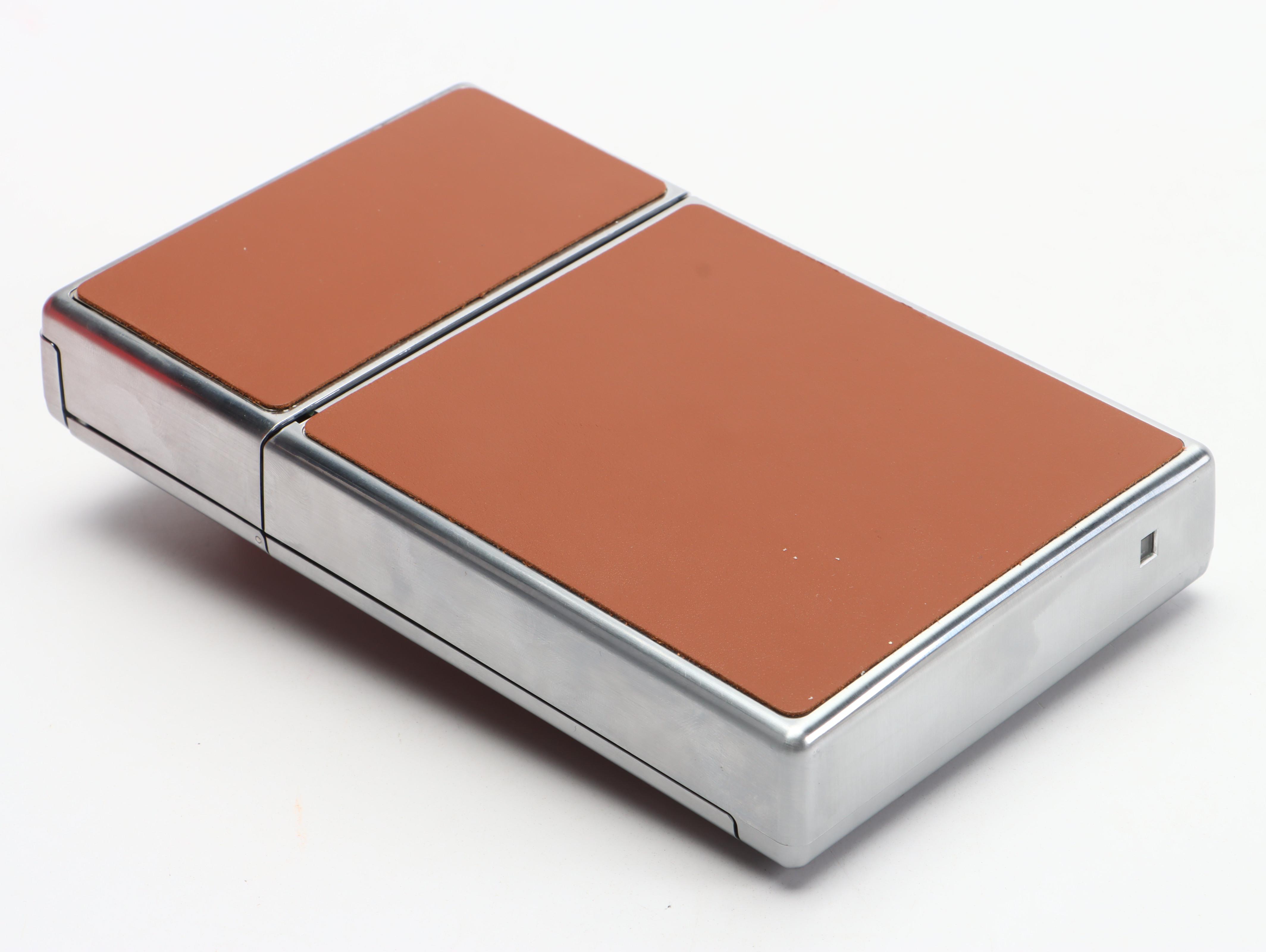 Refurbished Polaroid SX-70 Silver- Brown Camera