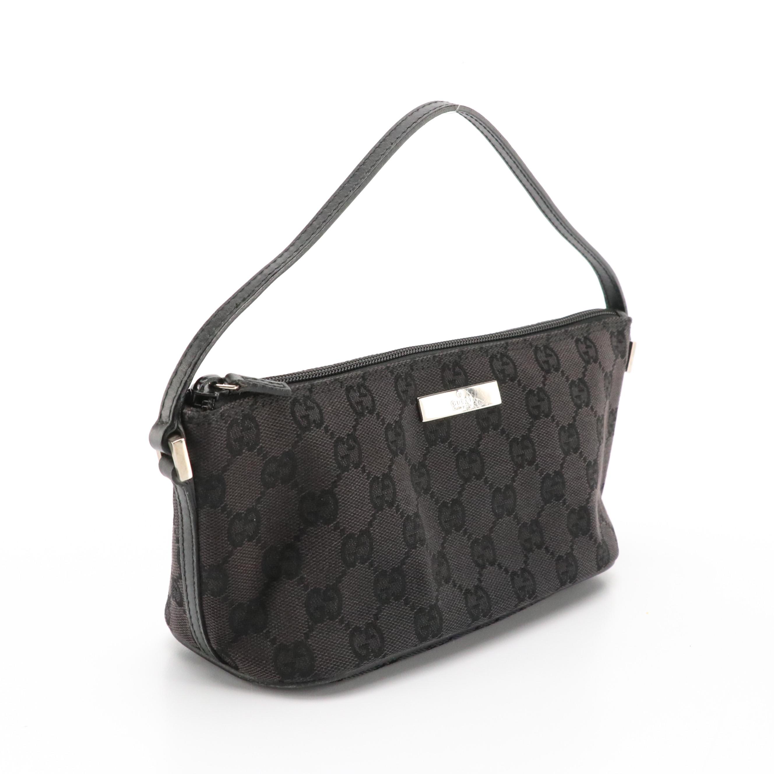 Gucci Boat Pochette in Black GG Canvas and Leather