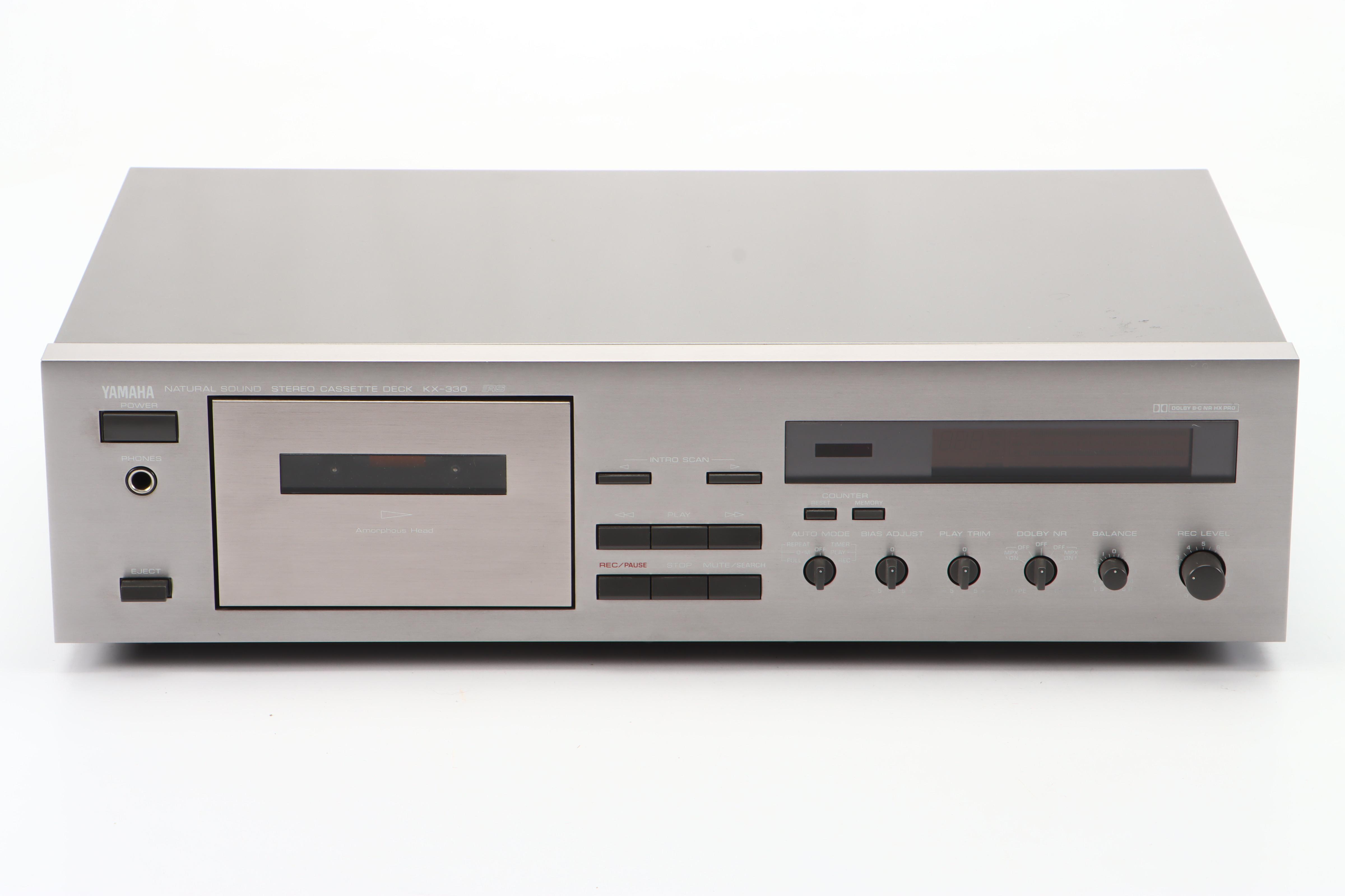 Dual CS 508 Turntable with Yamaha KX-330 Cassette Deck, Late 20th Century