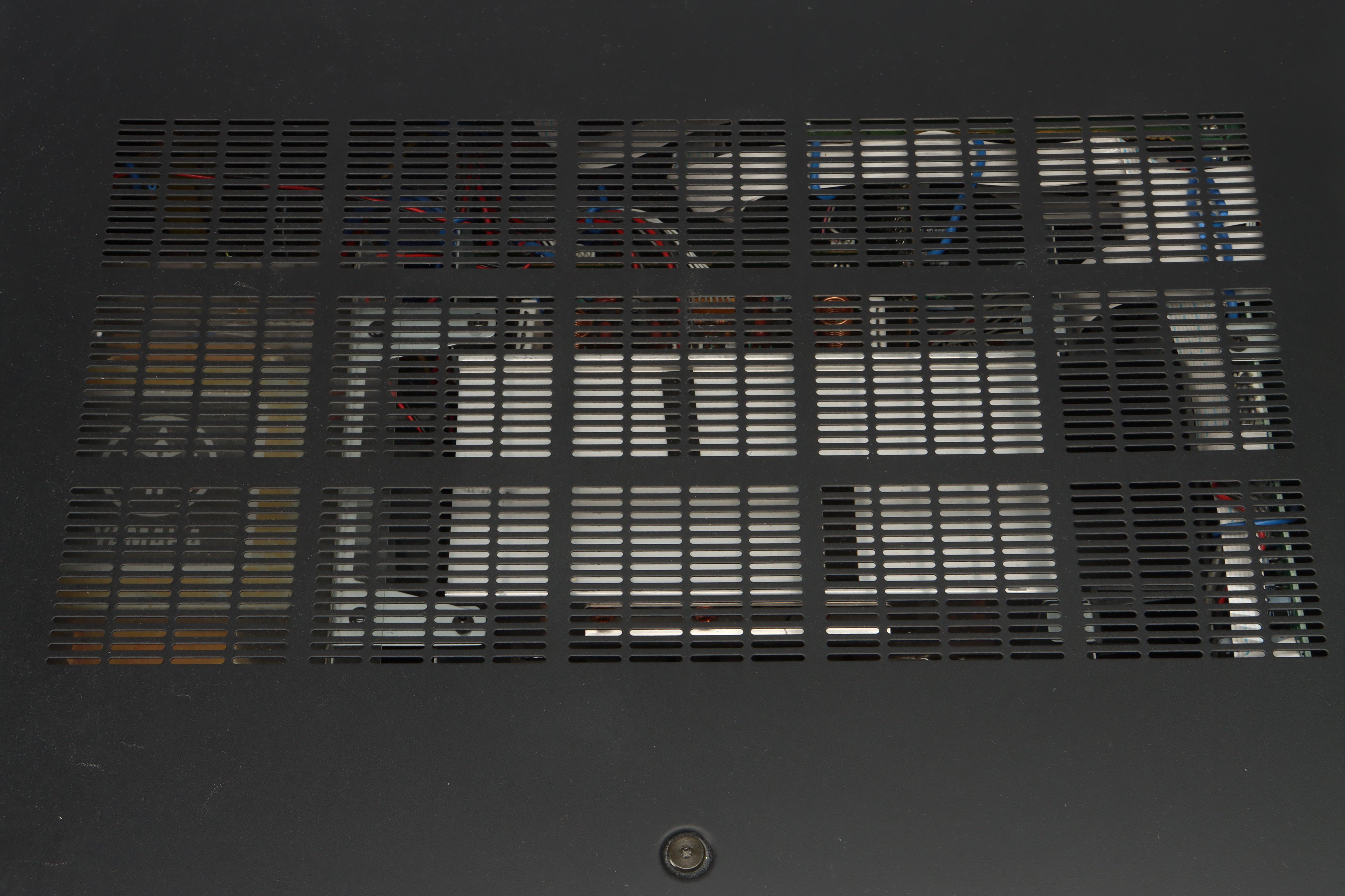 Yamaha RX-V1400 Natural Sound AV Receiver with Remote, Early 21st Century