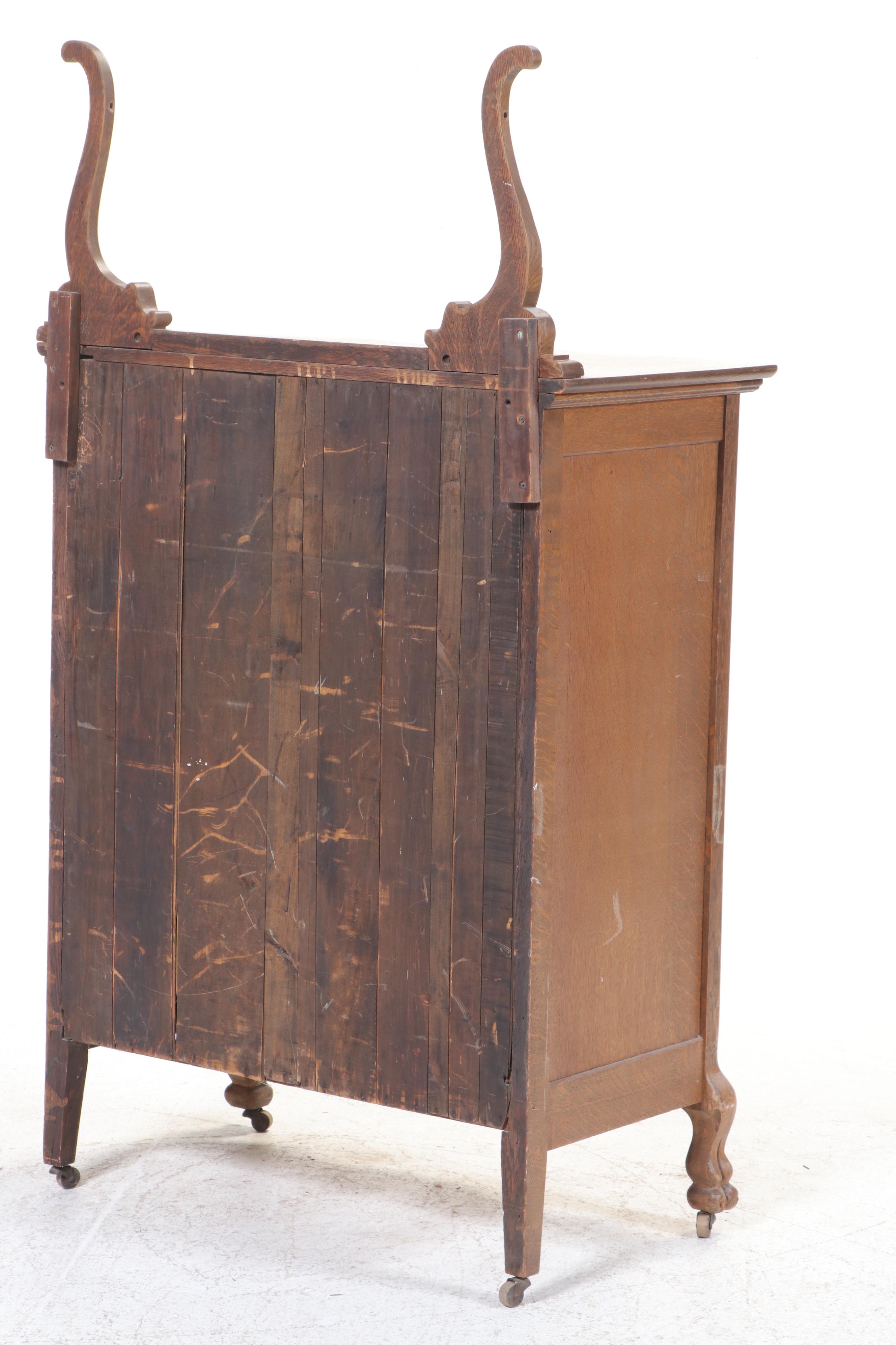 Colonial Revival Carved and Quartersawn Oak Six-Drawer Serpentine Chest, C. 1900