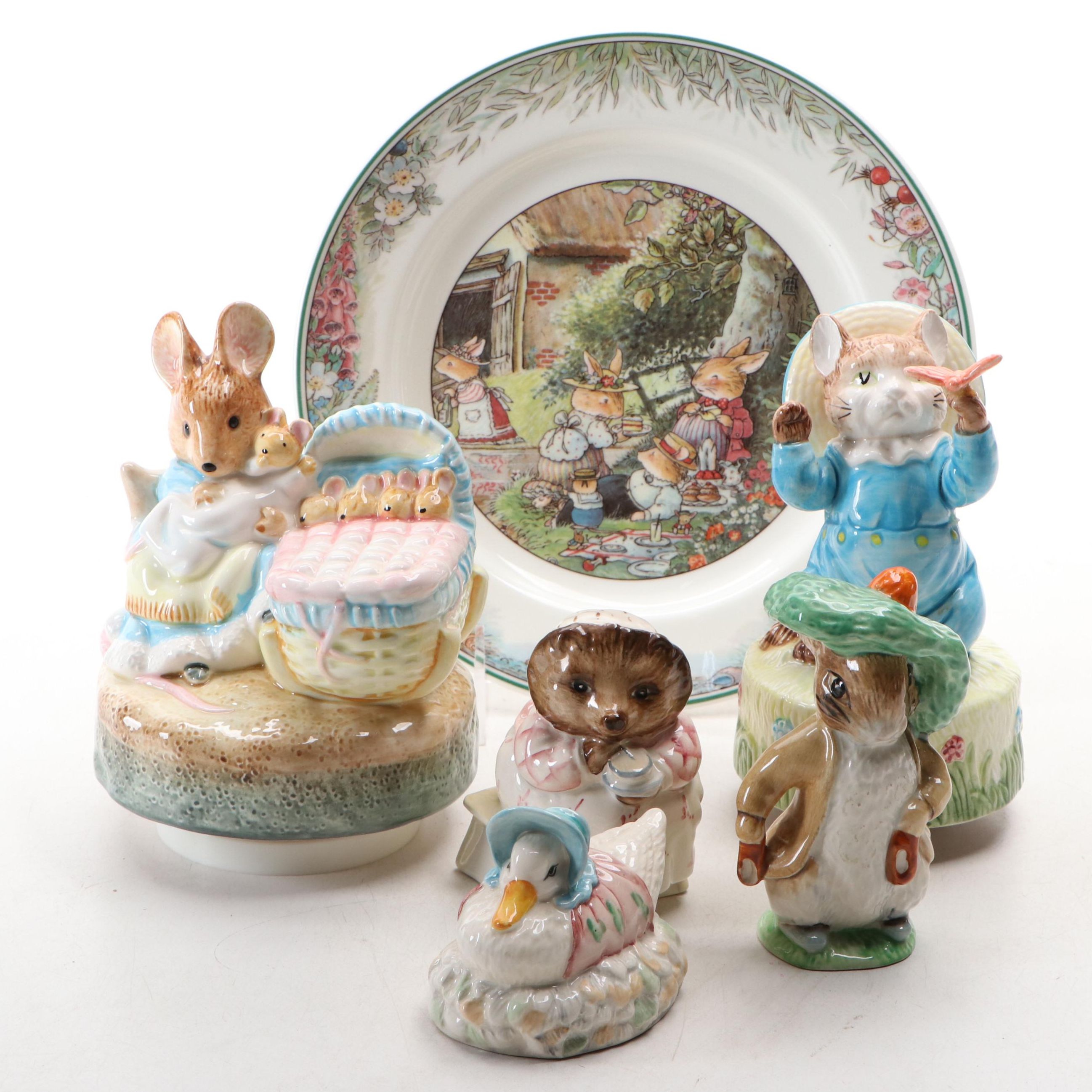 Beswick Beatrix Potter Figurines with Villeroy & Boch Foxwood Tales Plate