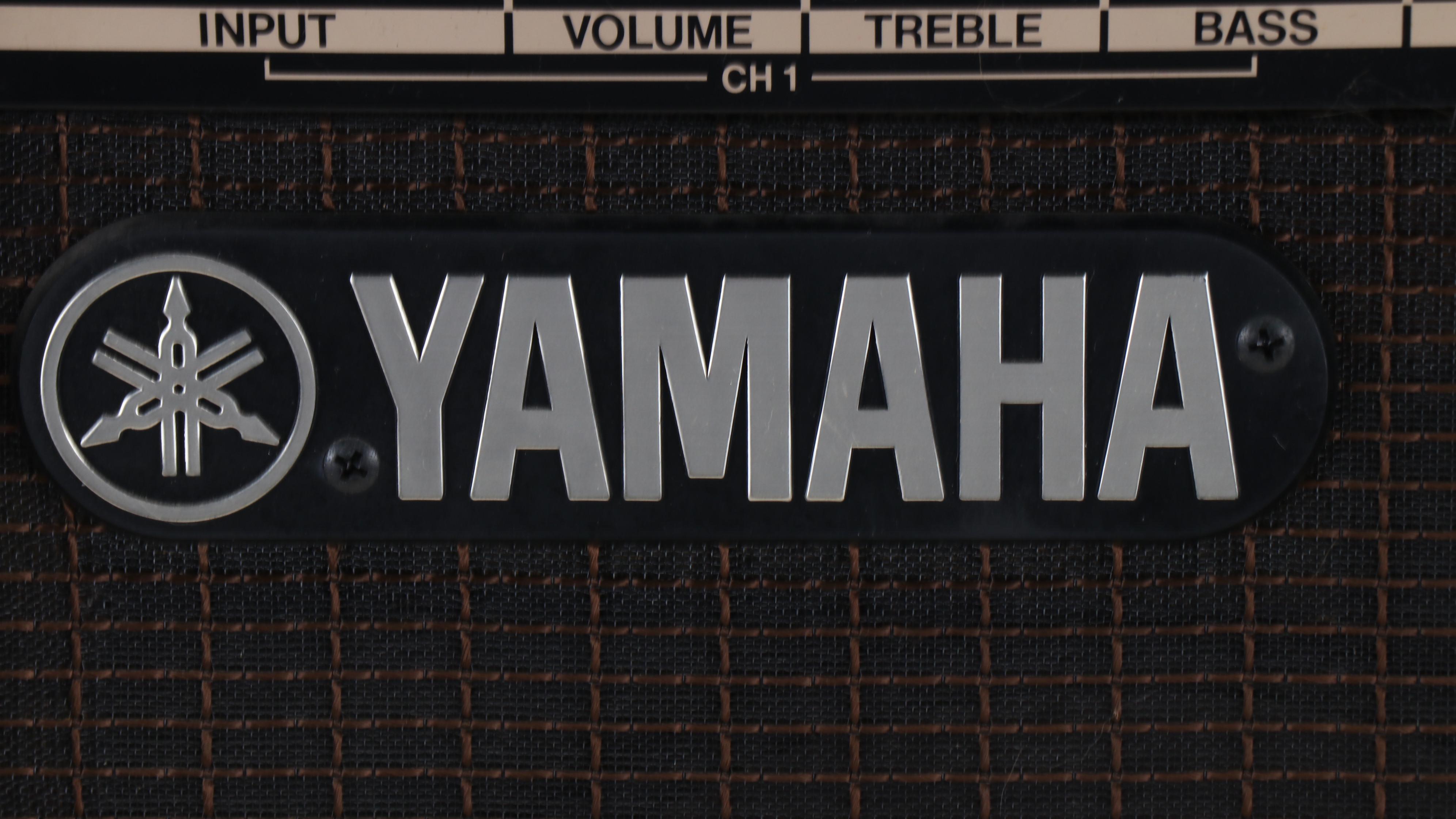 Yamaha JX Series 65D Guitar Amplifier