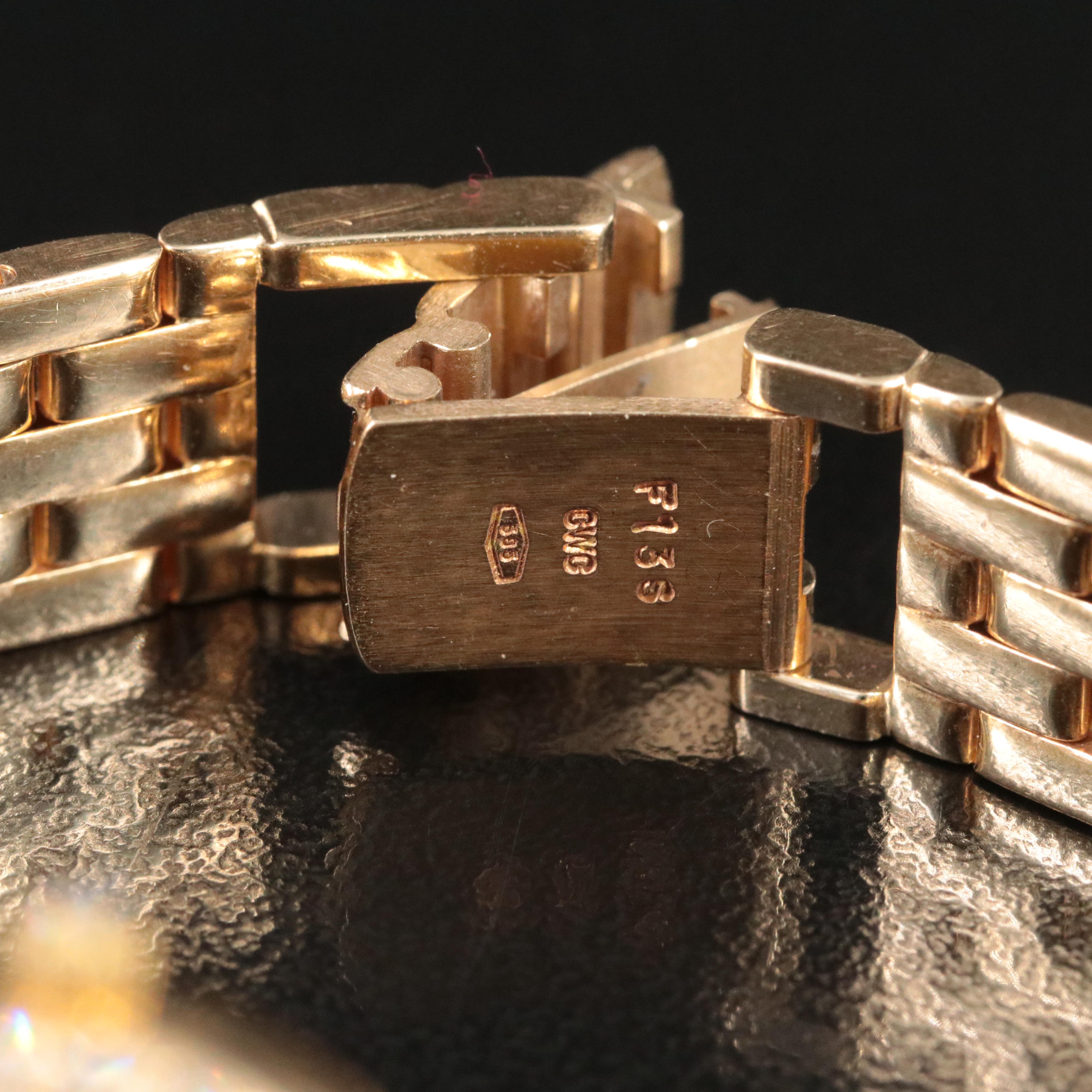 Concord Les Palais 29-62-264 Mother-of-Pearl Diamond Set 14K Gold Quartz Watch