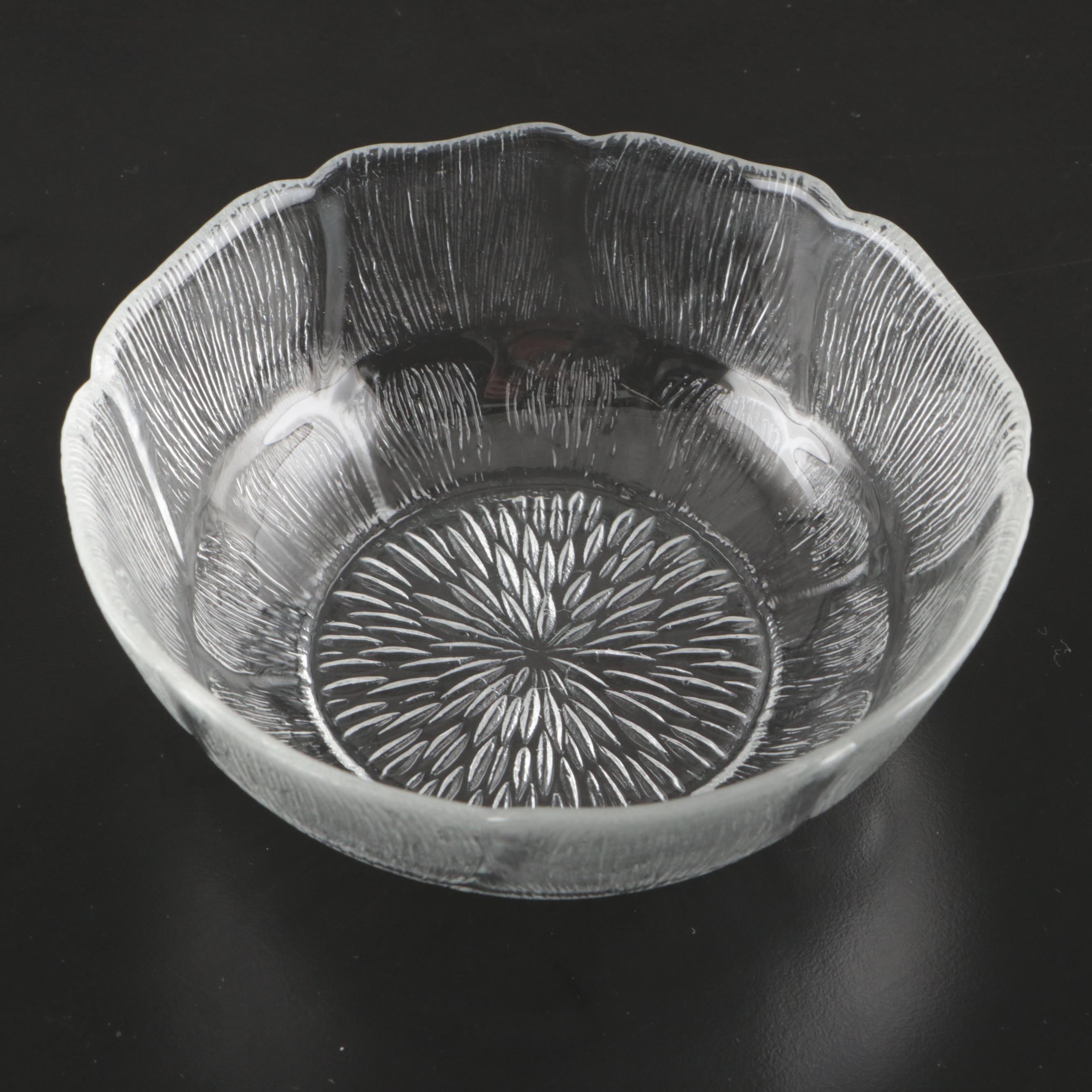 Arcoroc Glass "Fleur" Dinnerware
