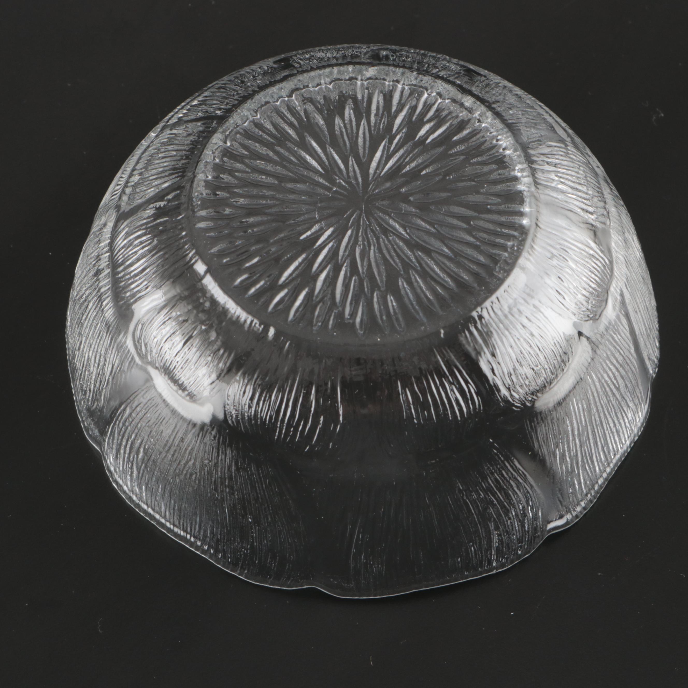 Arcoroc Glass "Fleur" Dinnerware