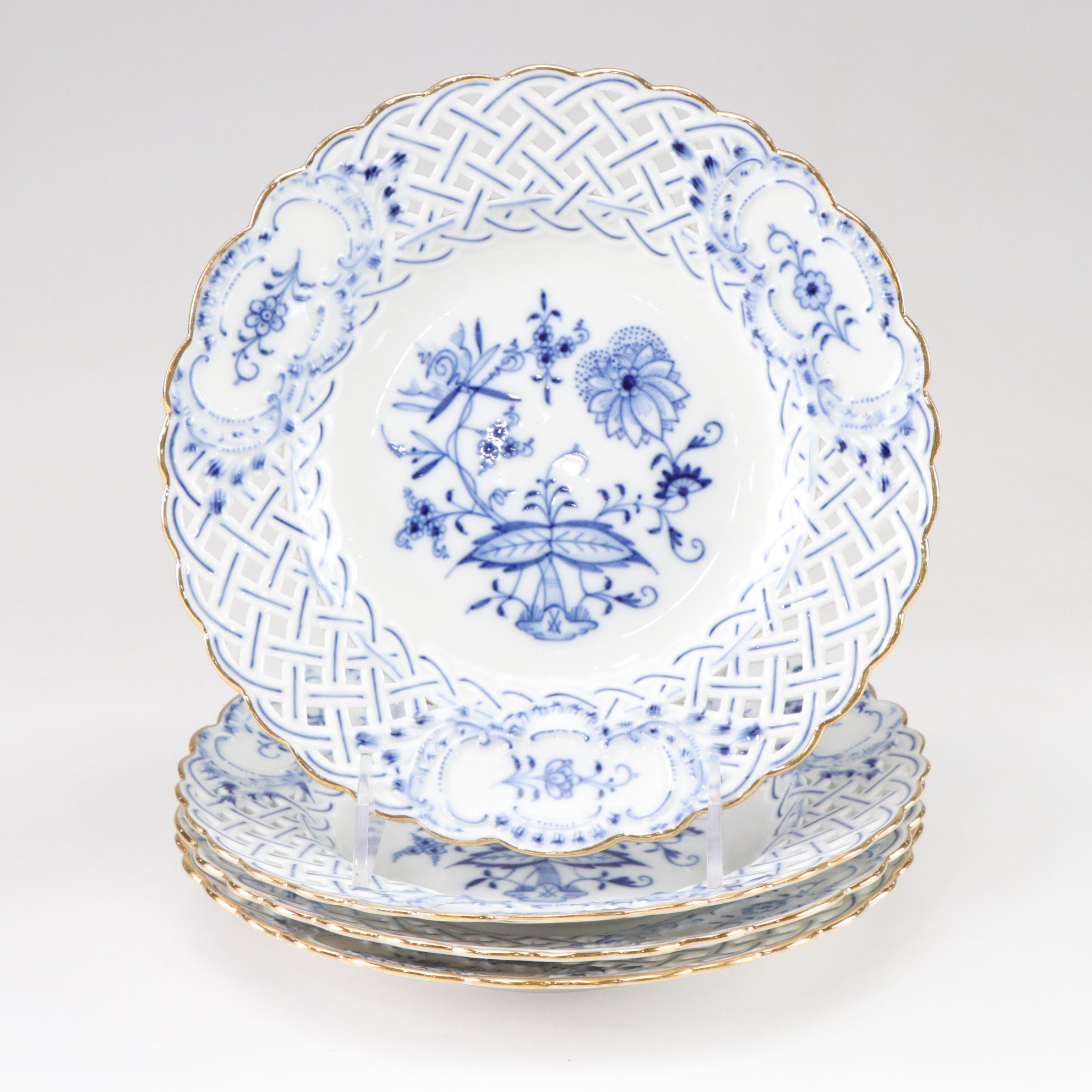 Meissen "Blue Onion" Gilded Reticulated Plates & Matching Deep Round Platter