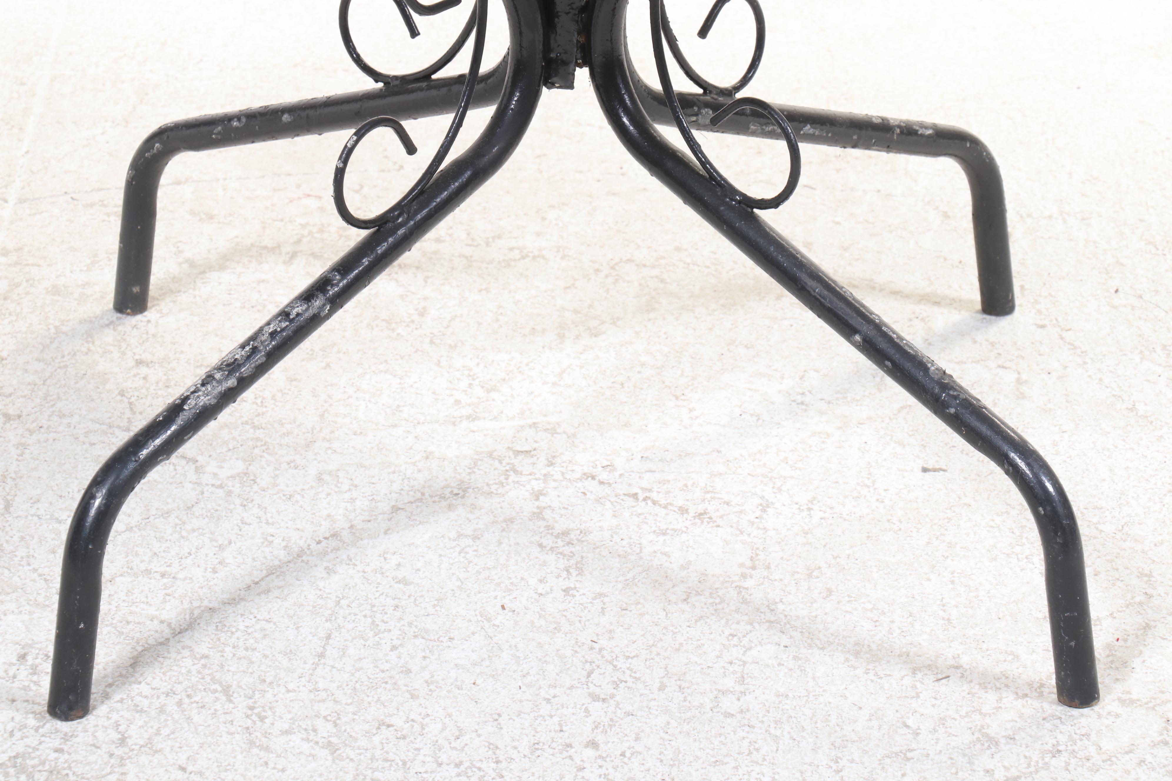 Seven-Piece Modernist Iron and Wire Mesh Patio Dining Set