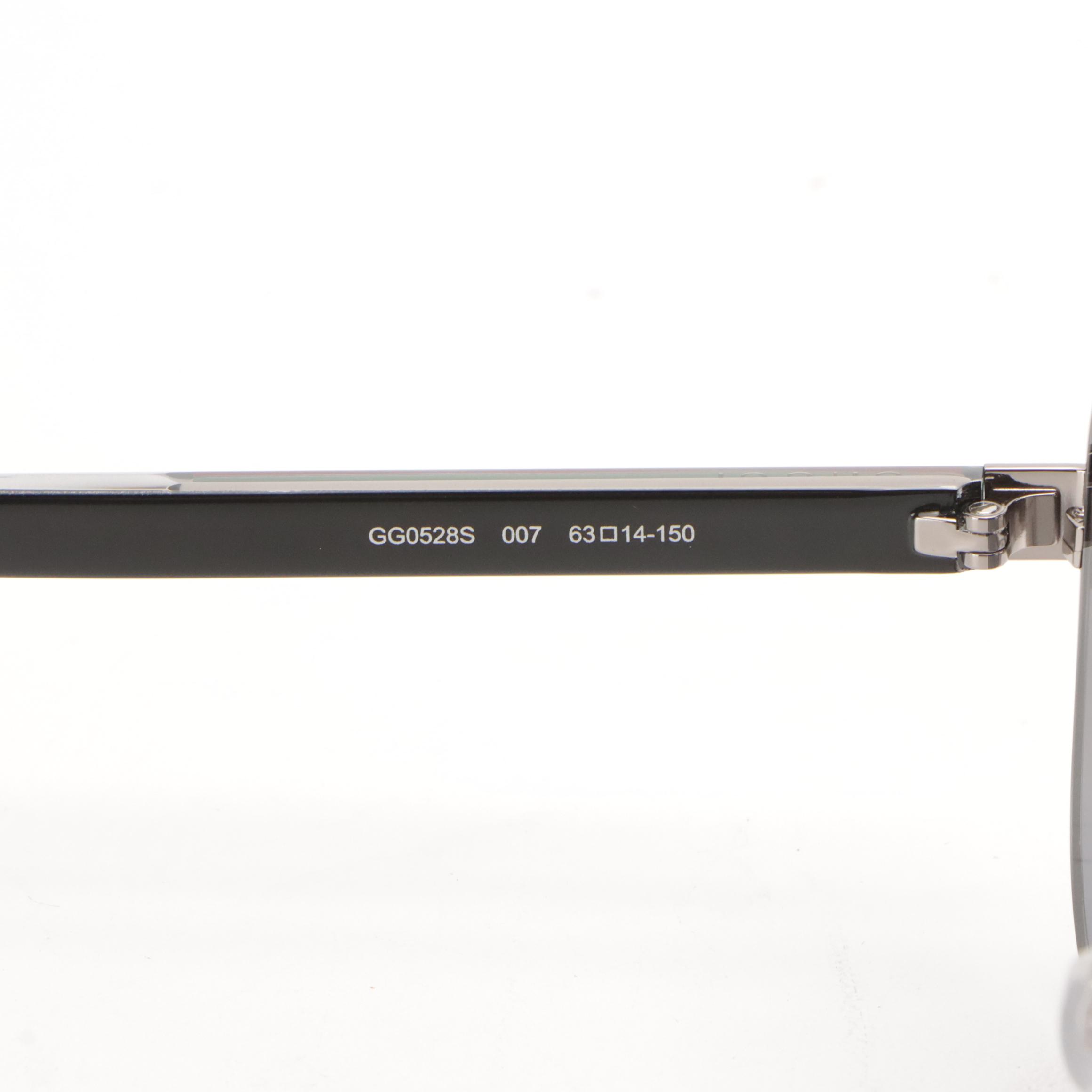 Gucci GG0528S 007 Polarized Pilot Sunglasses with Case