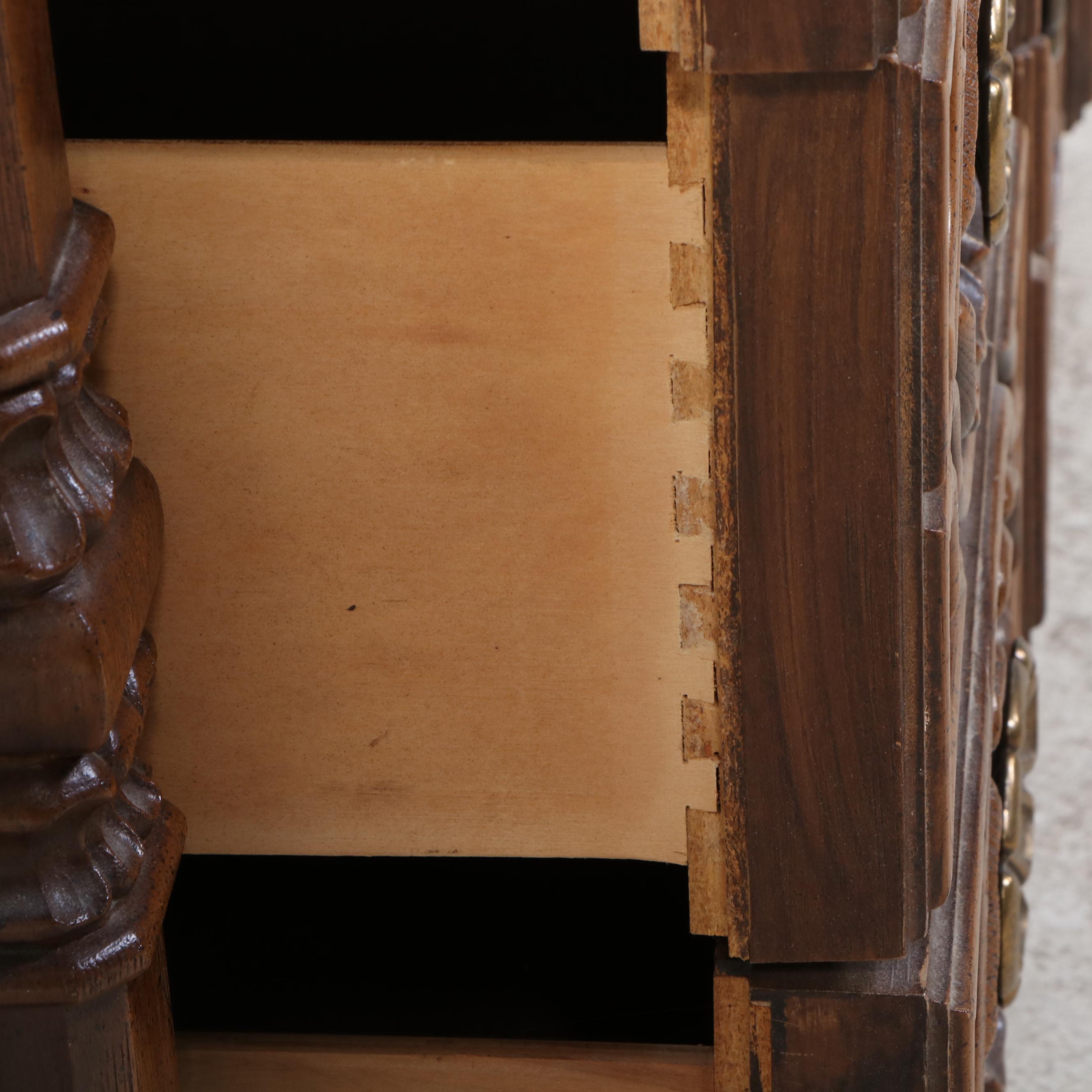 Spanish Baroque Style Carved Oak Dresser with Mirror, Mid to Late 20th Century