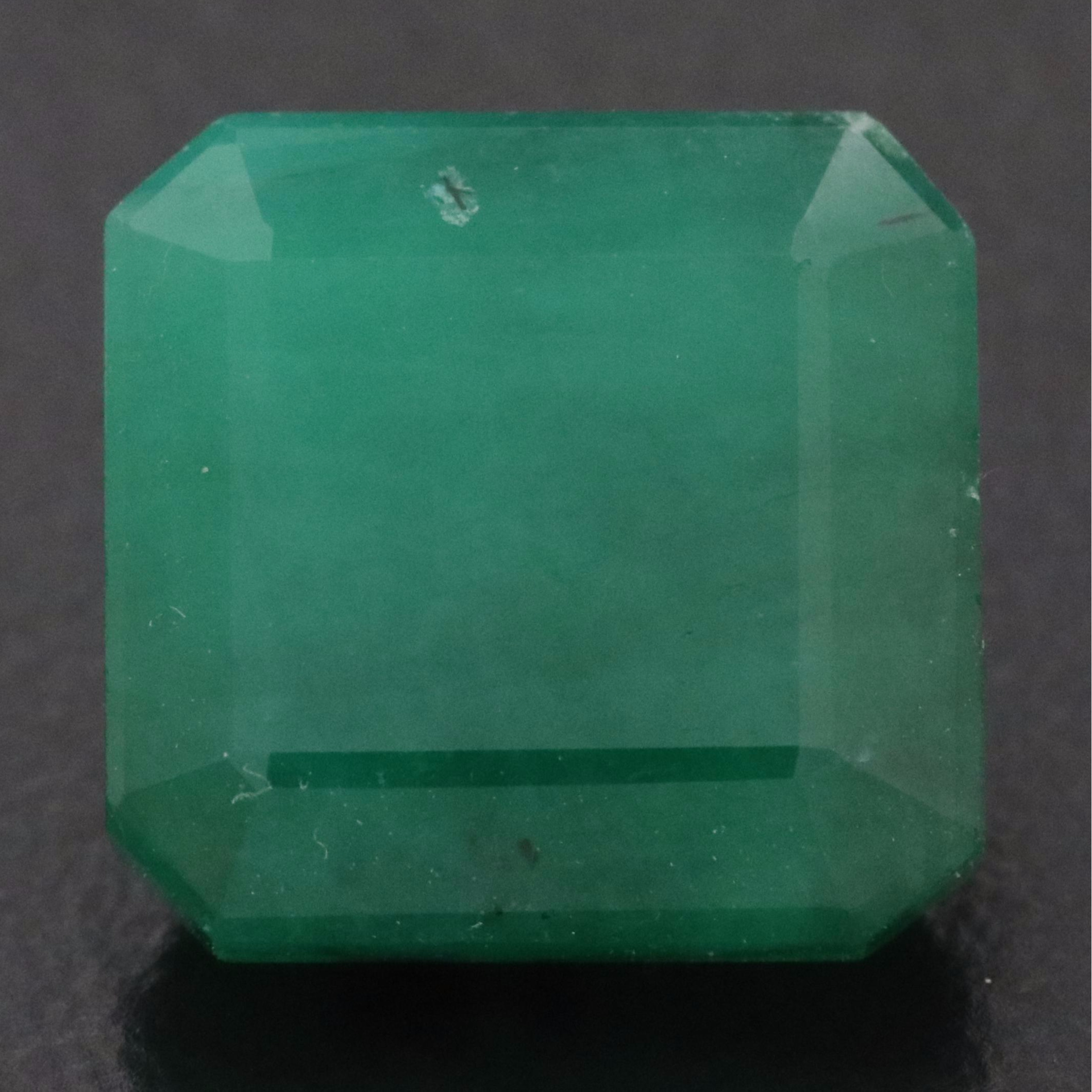 Loose 6.30 CT Emerald with IGI Report