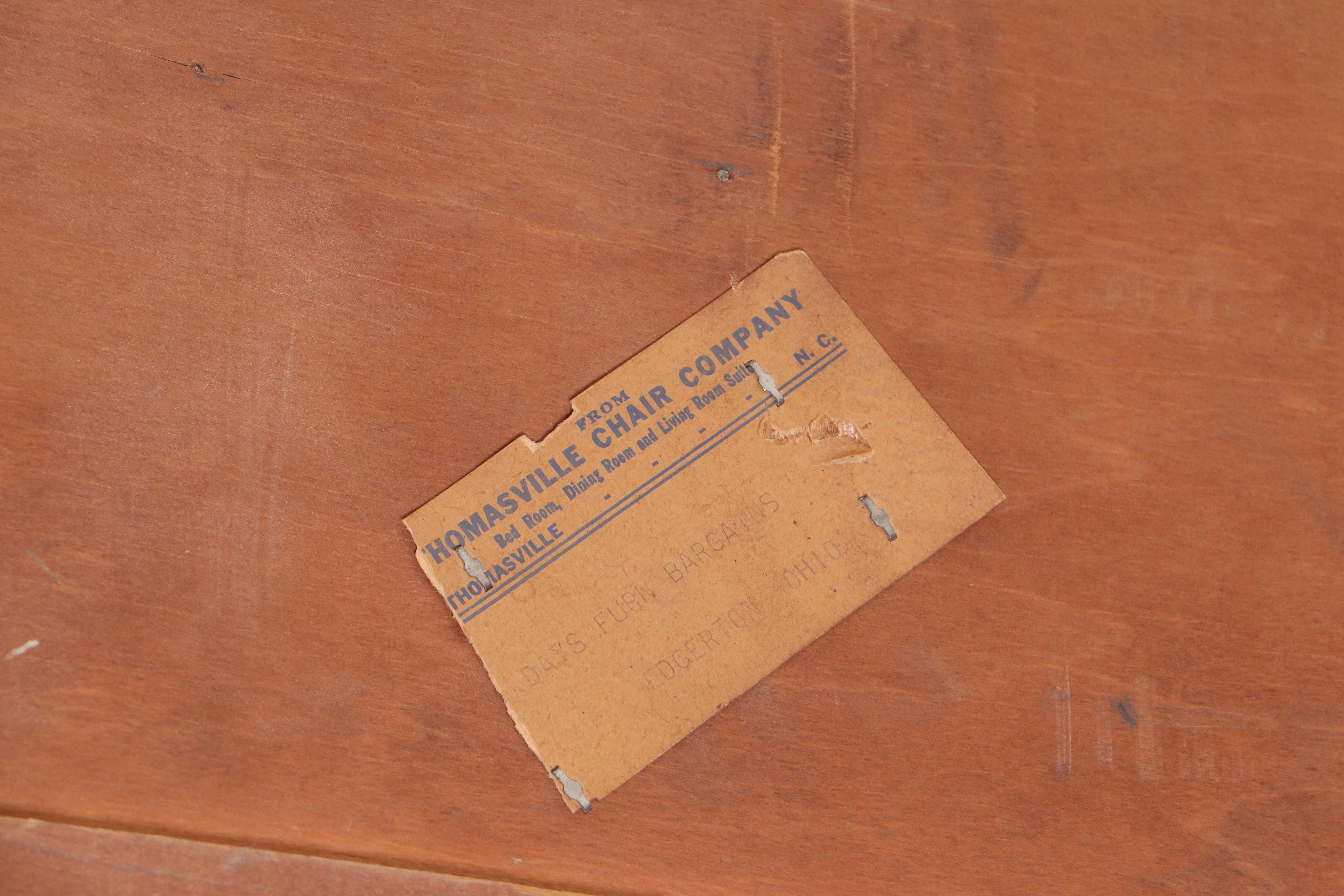 Thomasville Chair Co. Federal Style Walnut Sideboard, Early to Mid-20th Century