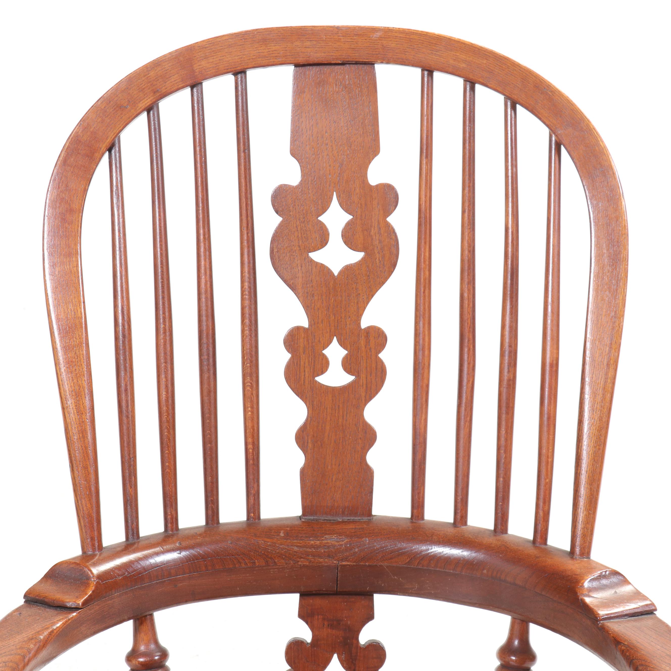 Thames Valley Elm, Ash, and Beech Windsor Armchair, 19th Century