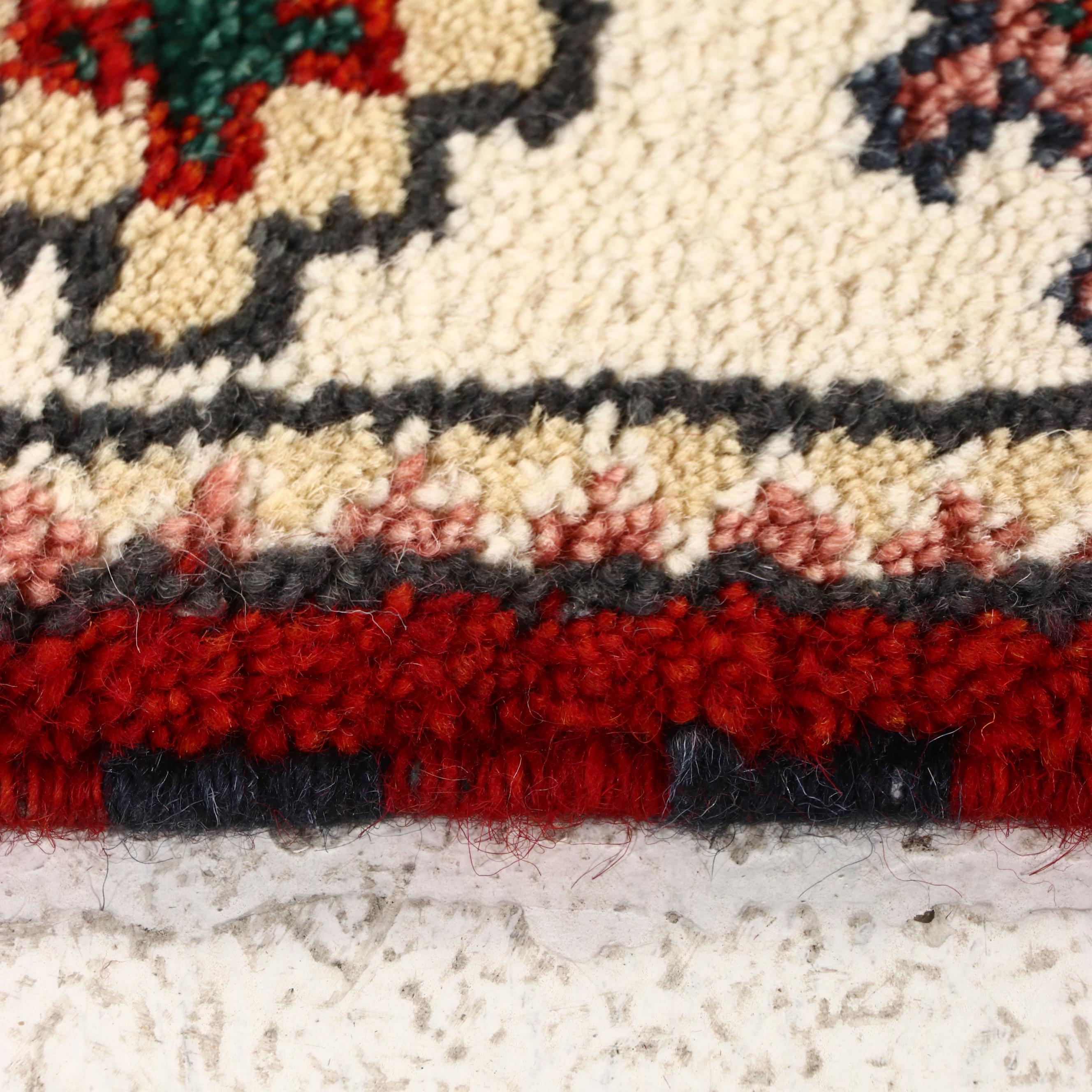 2'8 x 8'3 Hand-Knotted Pakistani Kazak Carpet Runner