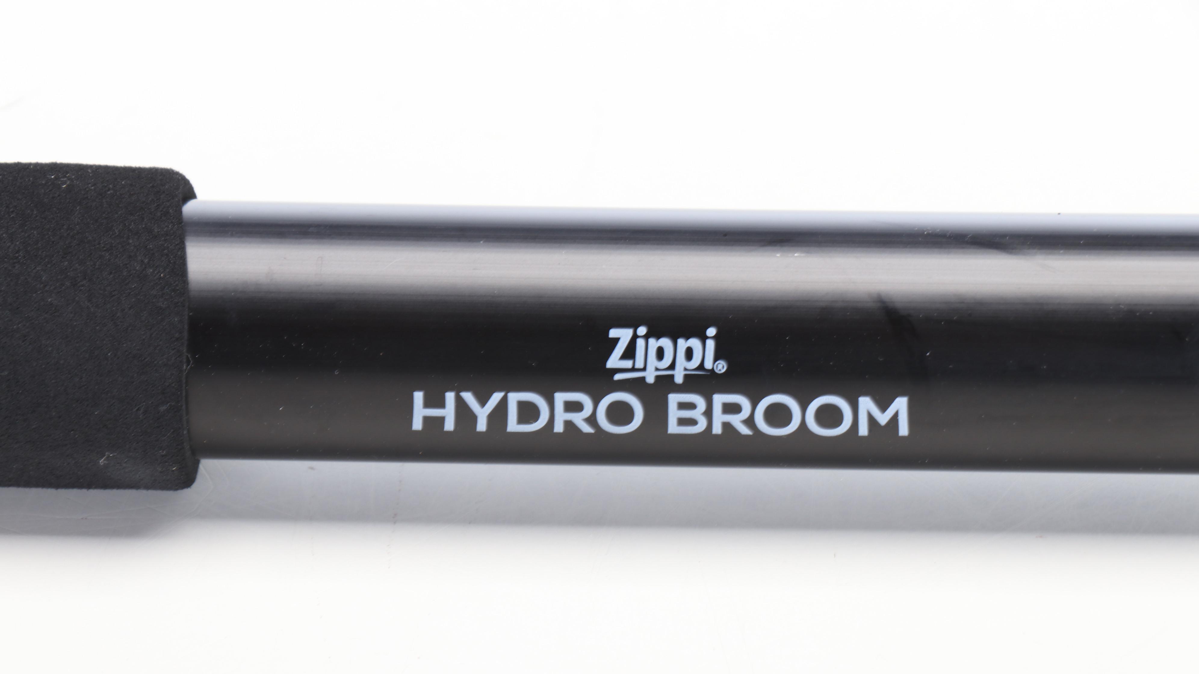 Zippi Plastic Hydro Broom with Three Broom Heads