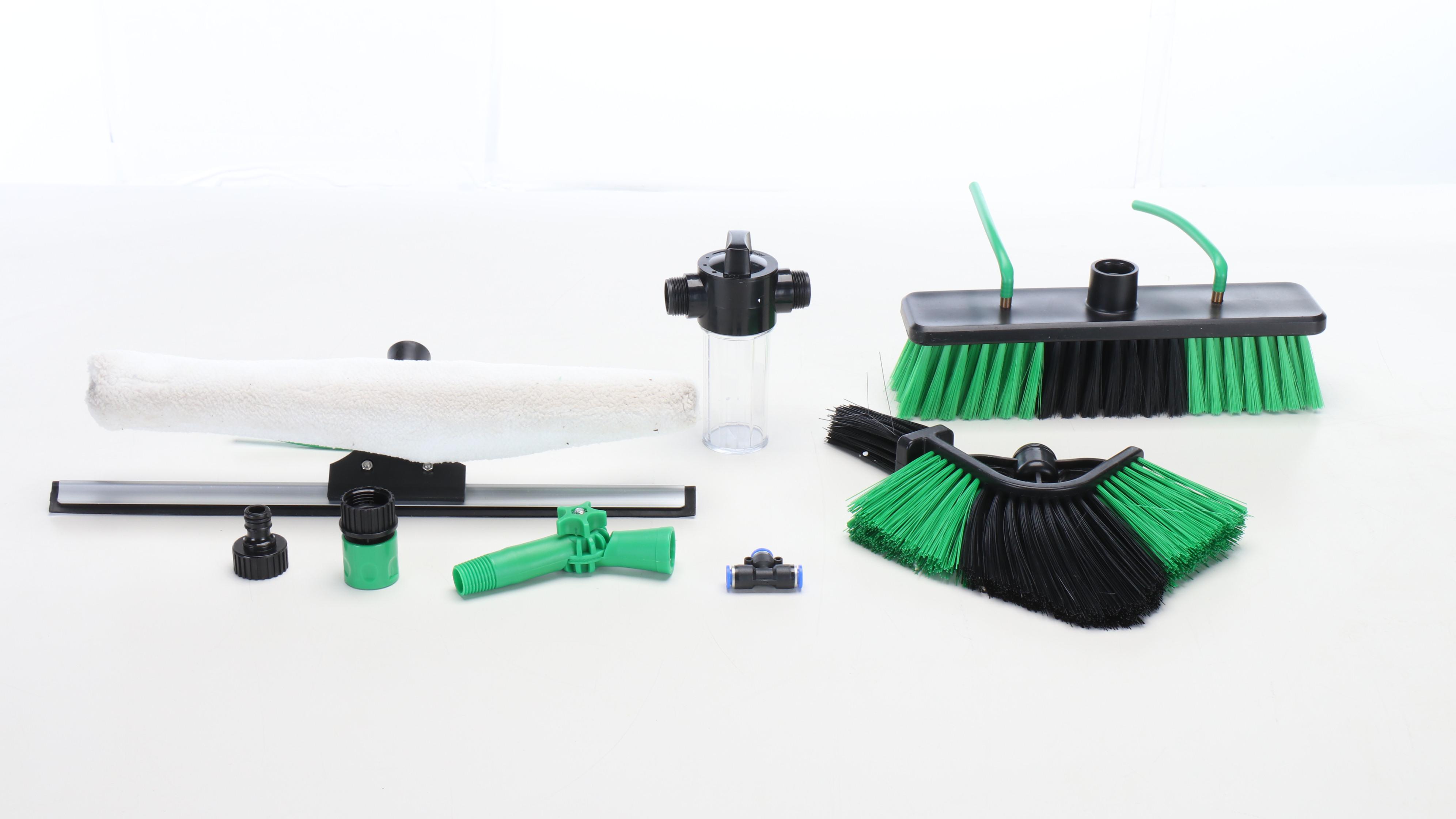 Zippi Plastic Hydro Broom with Three Broom Heads