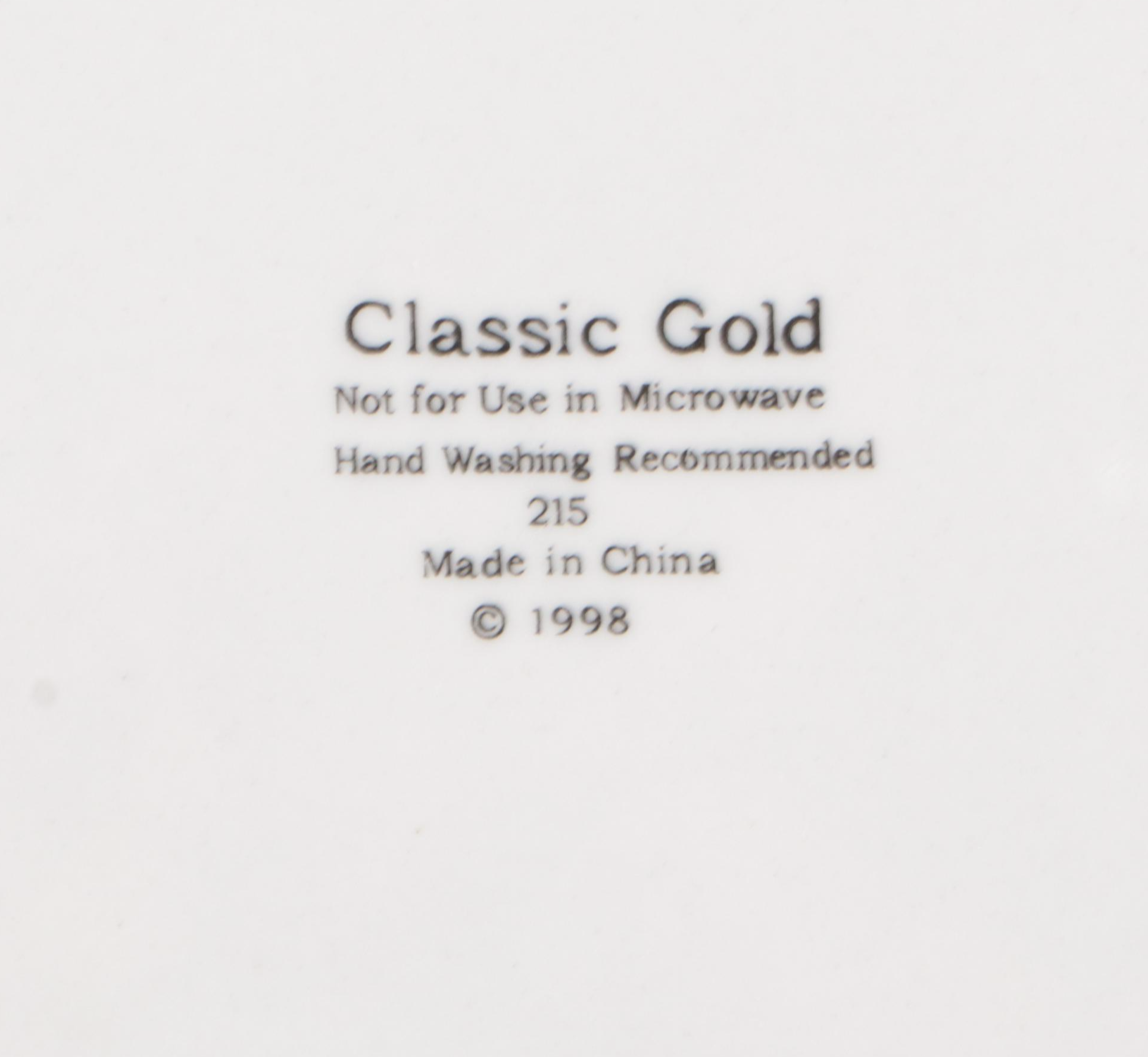 Sakura "Classic Gold" Porcelain Dinnerware, 1990s