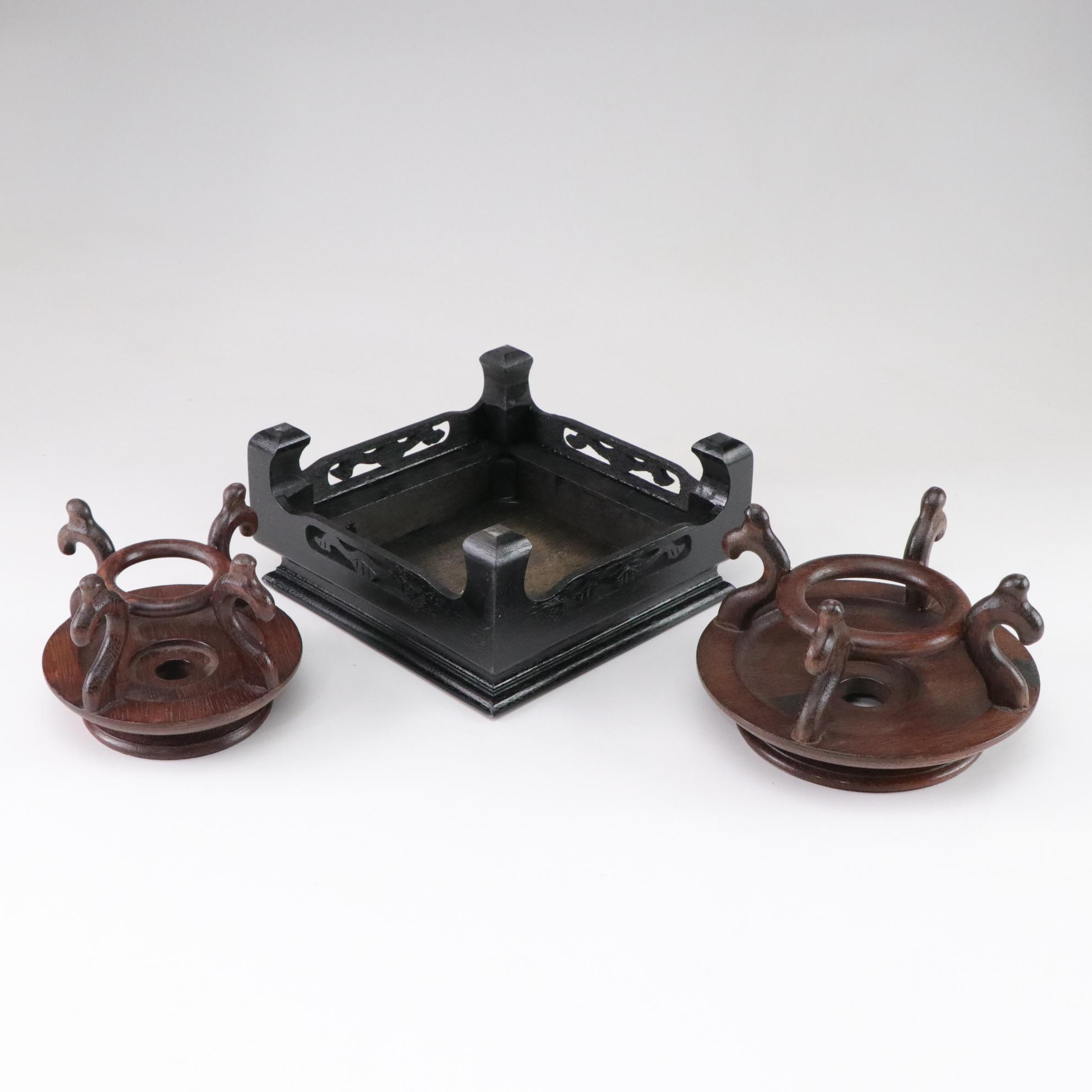 Wooden Footed Display Stand Collection