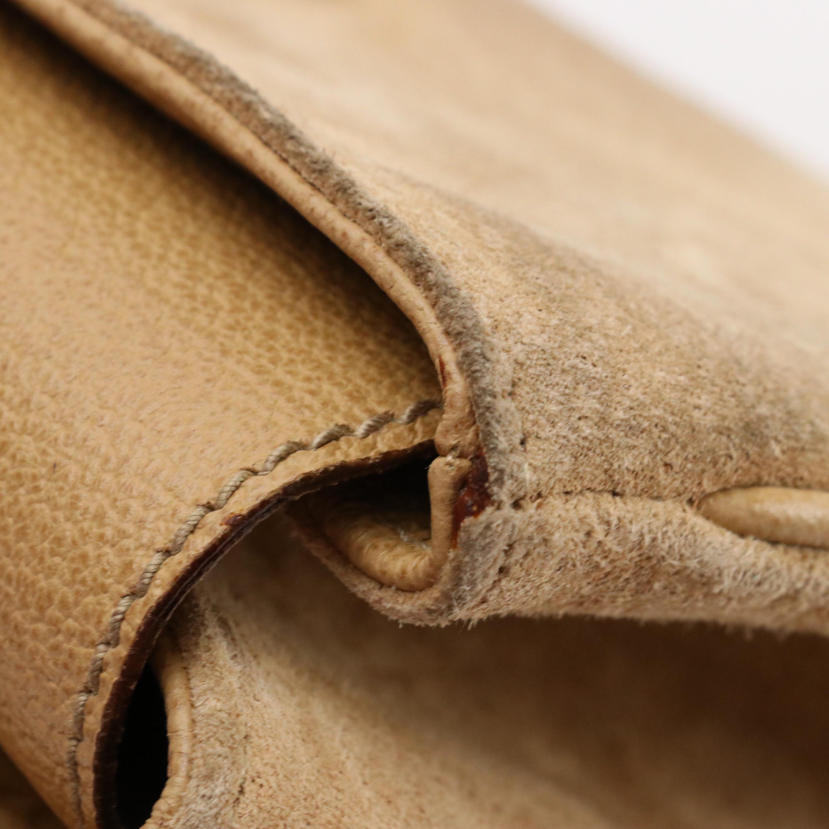 Gucci Diana Double Pocket Bamboo Handle Handbag in Light Tan Suede & Leather