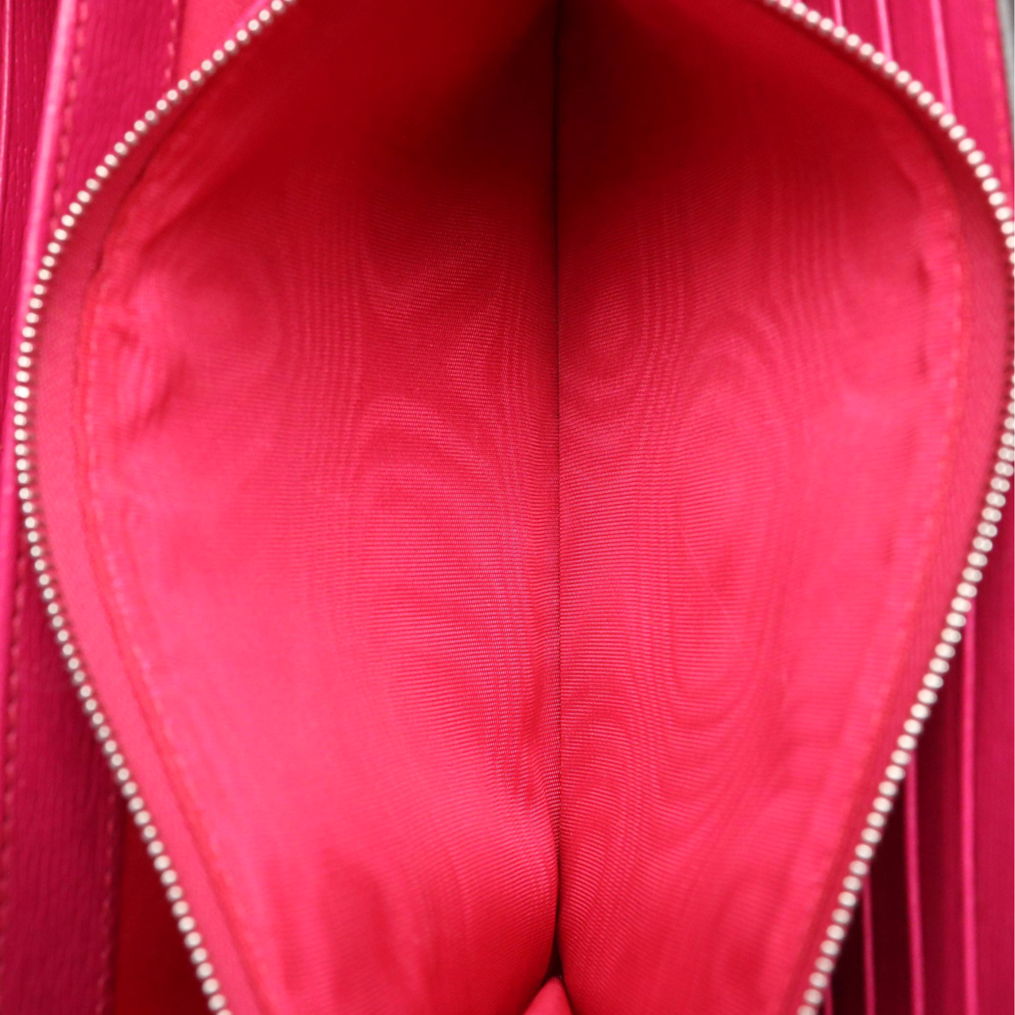 Gucci x Ken Scott Limited Edition Dionysus Crossbody Bag in Floral Print Leather