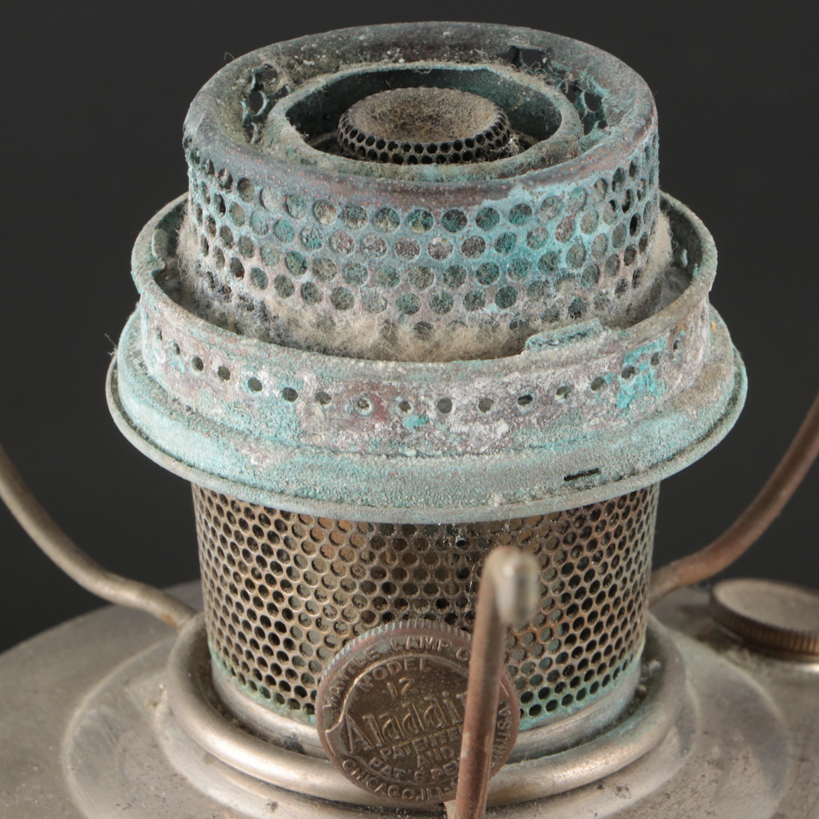 Mantle Lamp Co. Aladdin Model 12 Oil Lamp