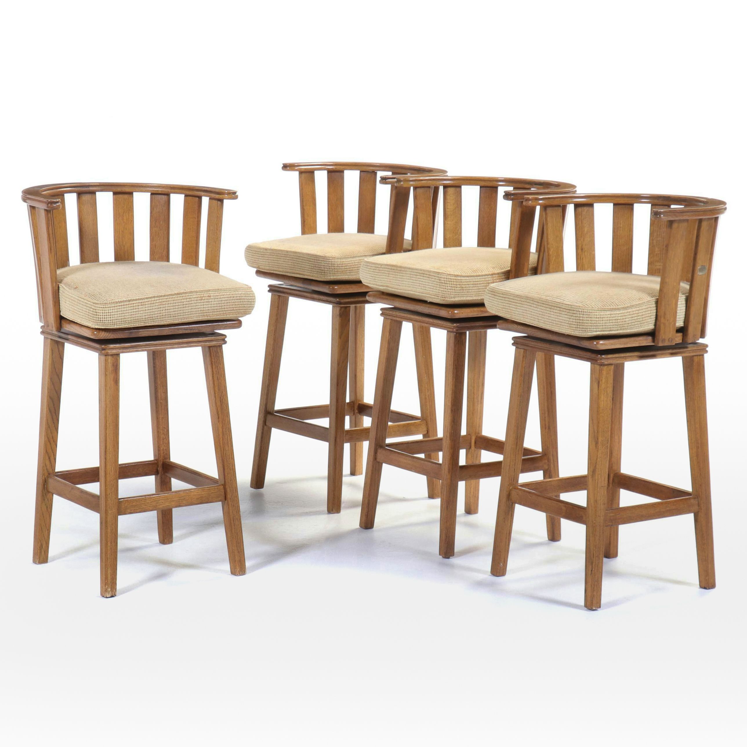 Four Stāv Oak Barrel-Back Swivel Bar Stools, Late 20th Century
