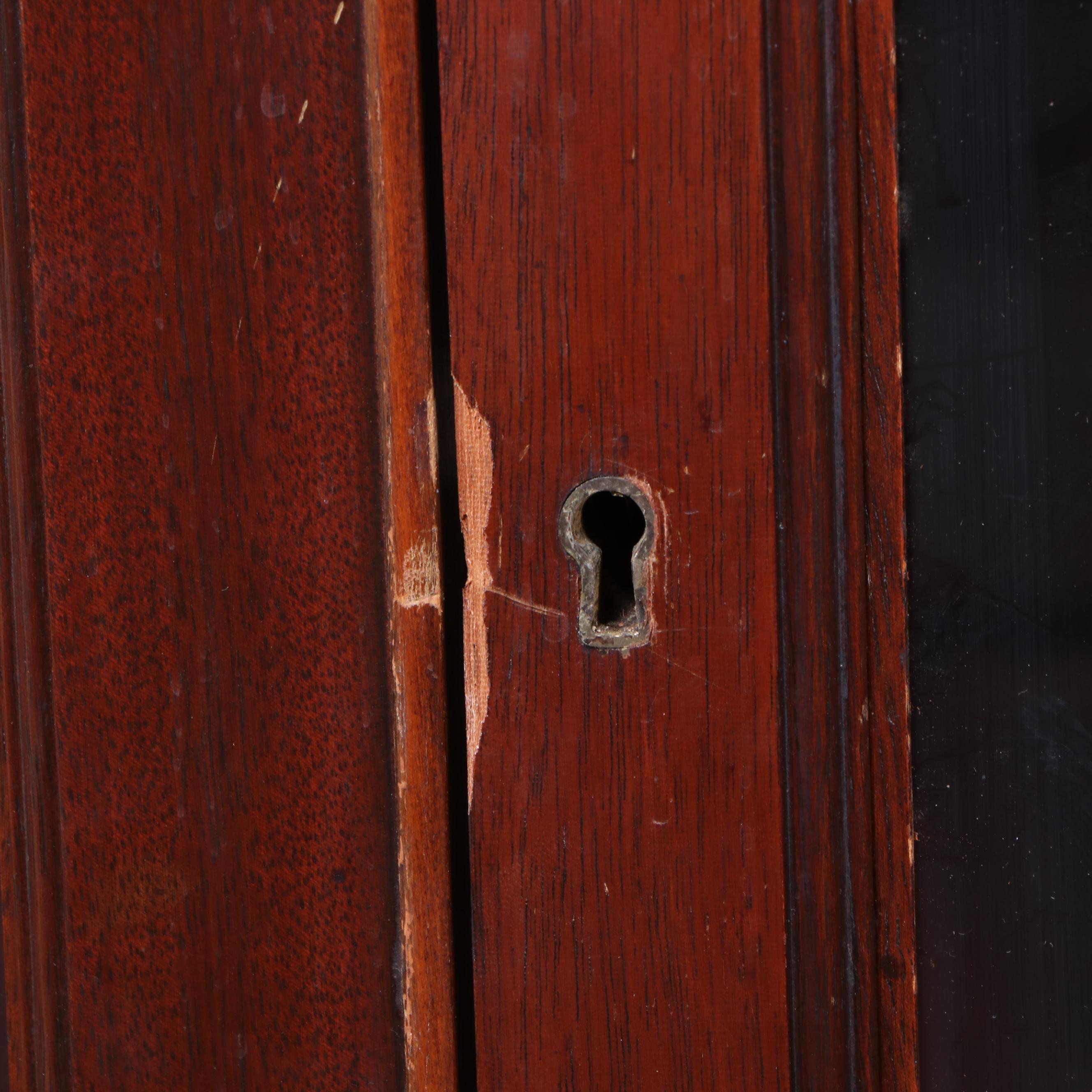 Drexel Federal Style Mahogany and Line-Inlaid Corner Cabinet