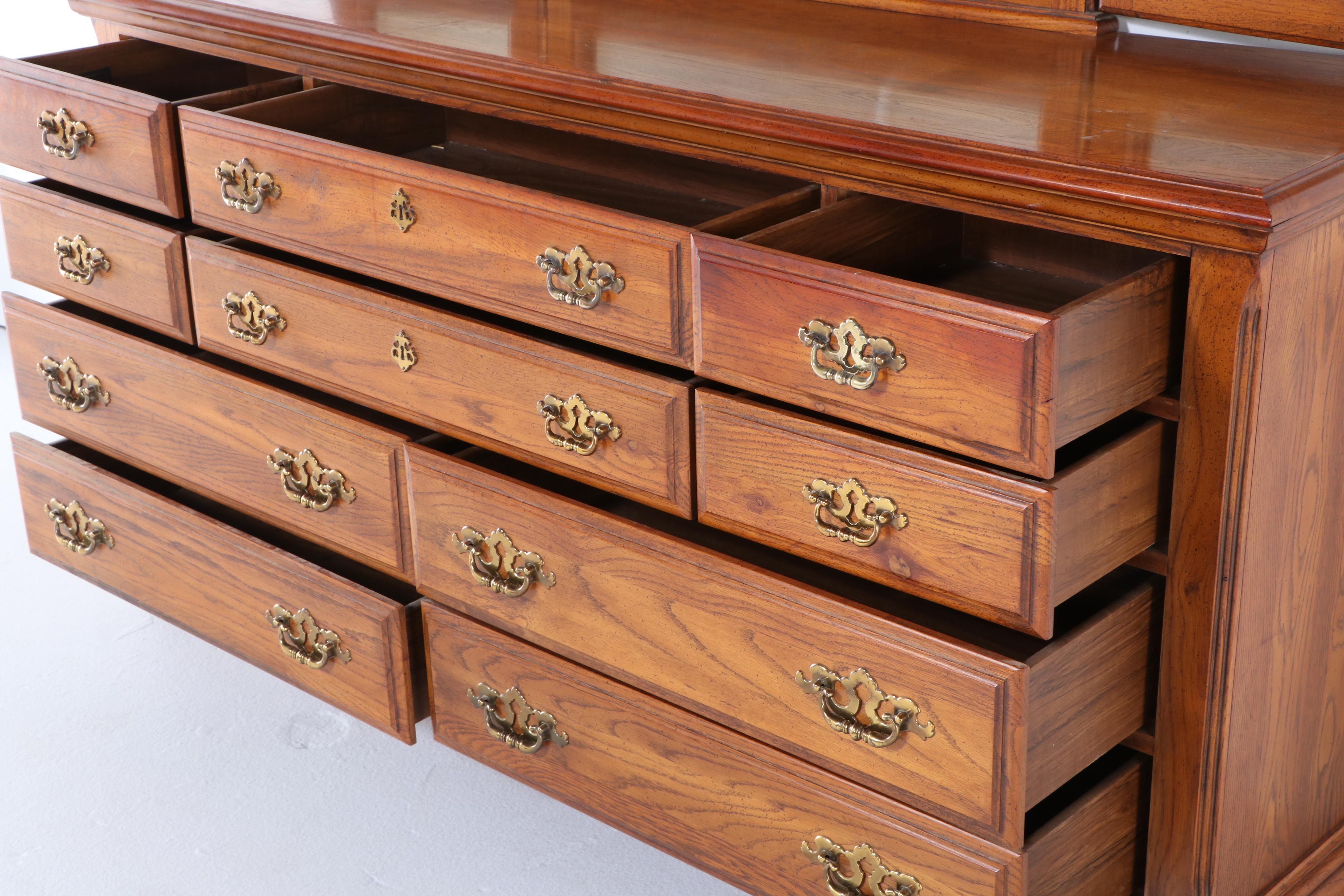 Broyhill "Premier Collections" Chippendale Style Oak-Veneered Ten-Drawer Dresser