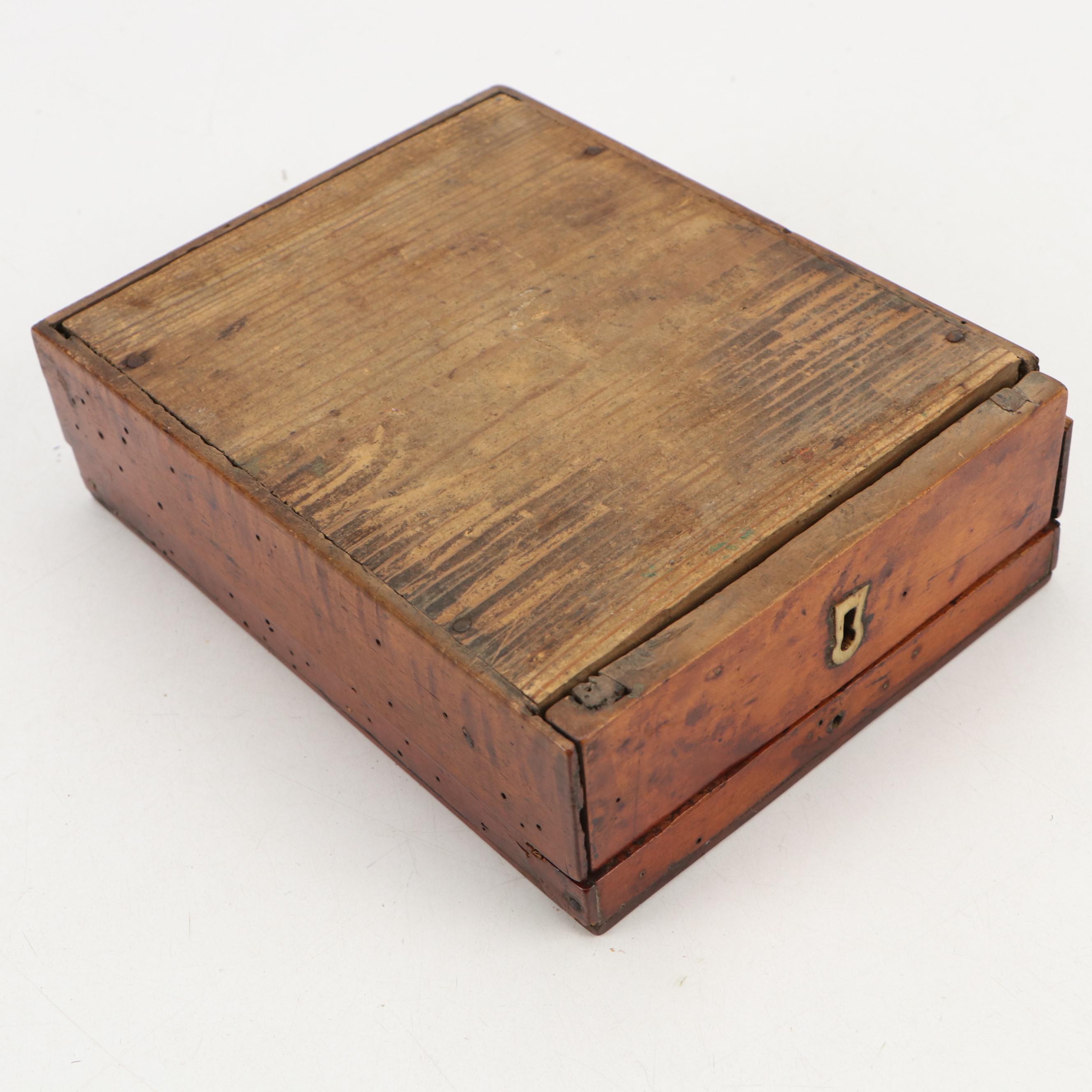 Antique Burlwood Laminate Travel Shaving Box, 19th Century