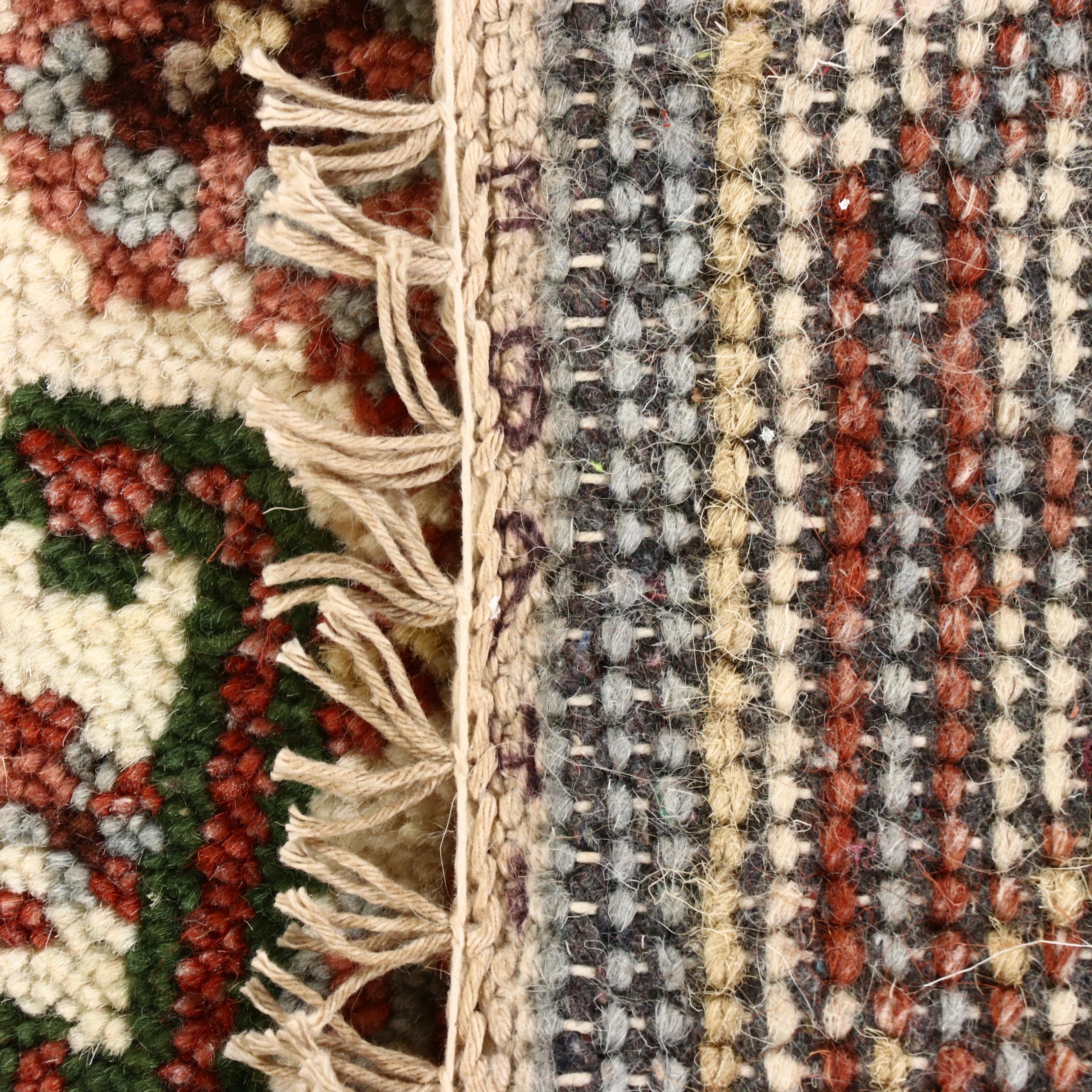 2'5 x 6'6 Hand-Knotted Indo-Persian Serapi Carpet Runner