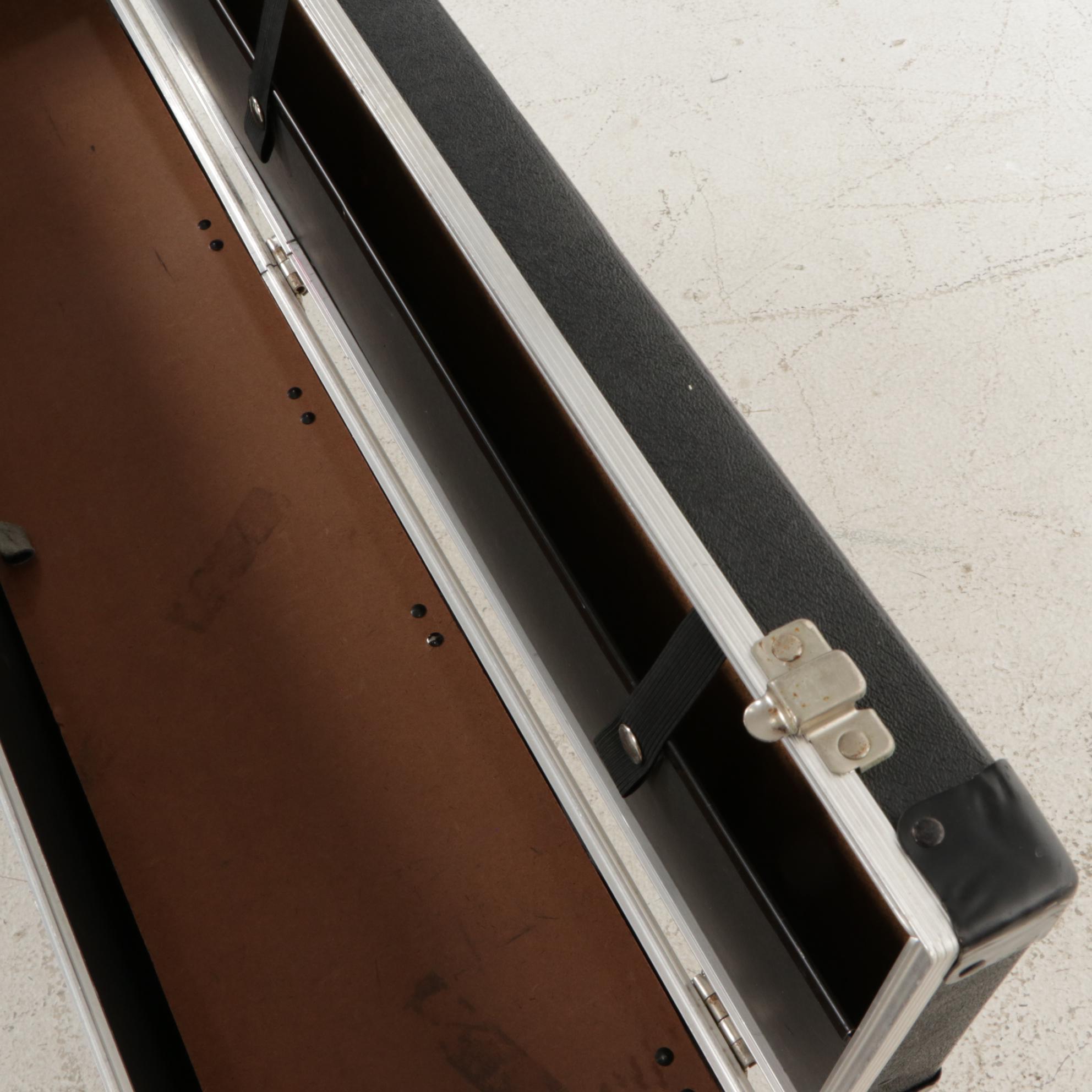 Compartmentalized Latching Storage Case