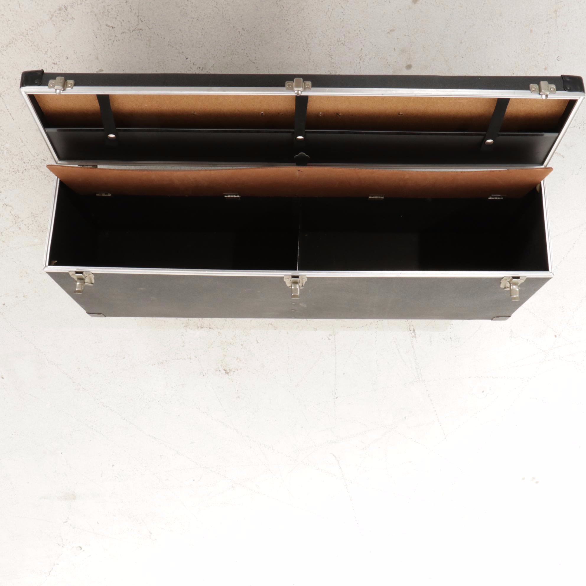 Compartmentalized Latching Storage Case