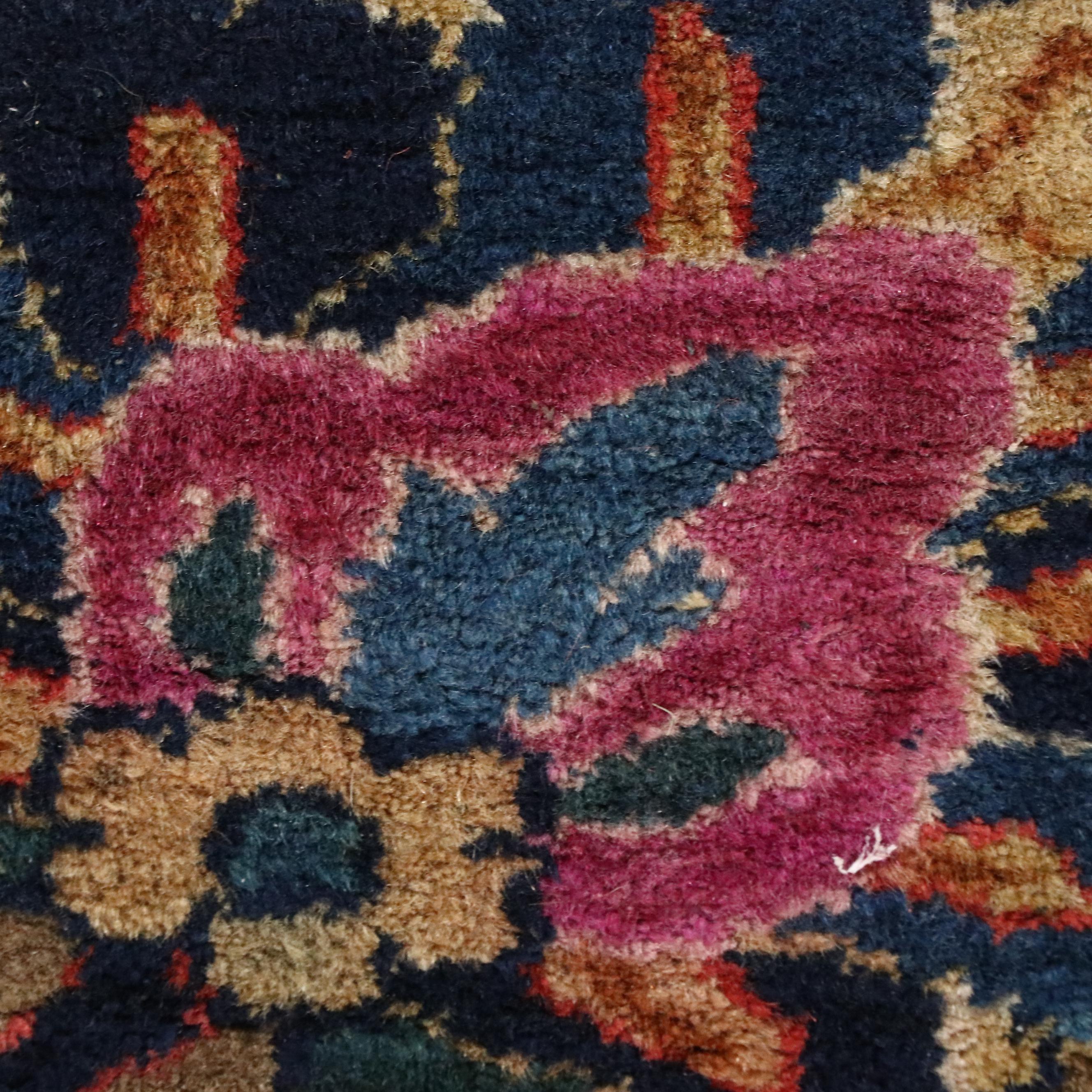 8'9 x 10'10 Hand-Knotted Persian Sarouk Area Rug