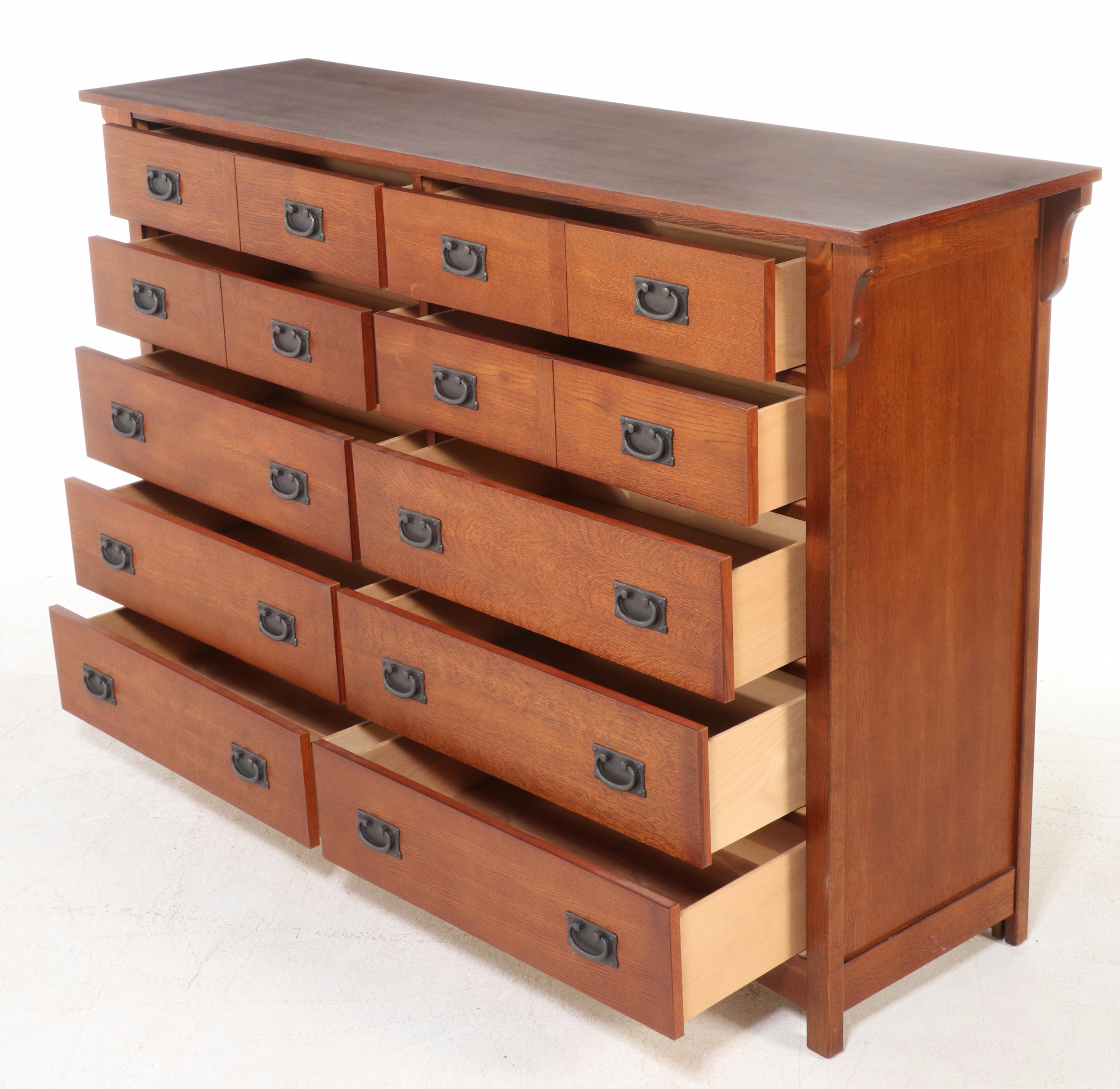 Contemporary Oak Chest of Drawers