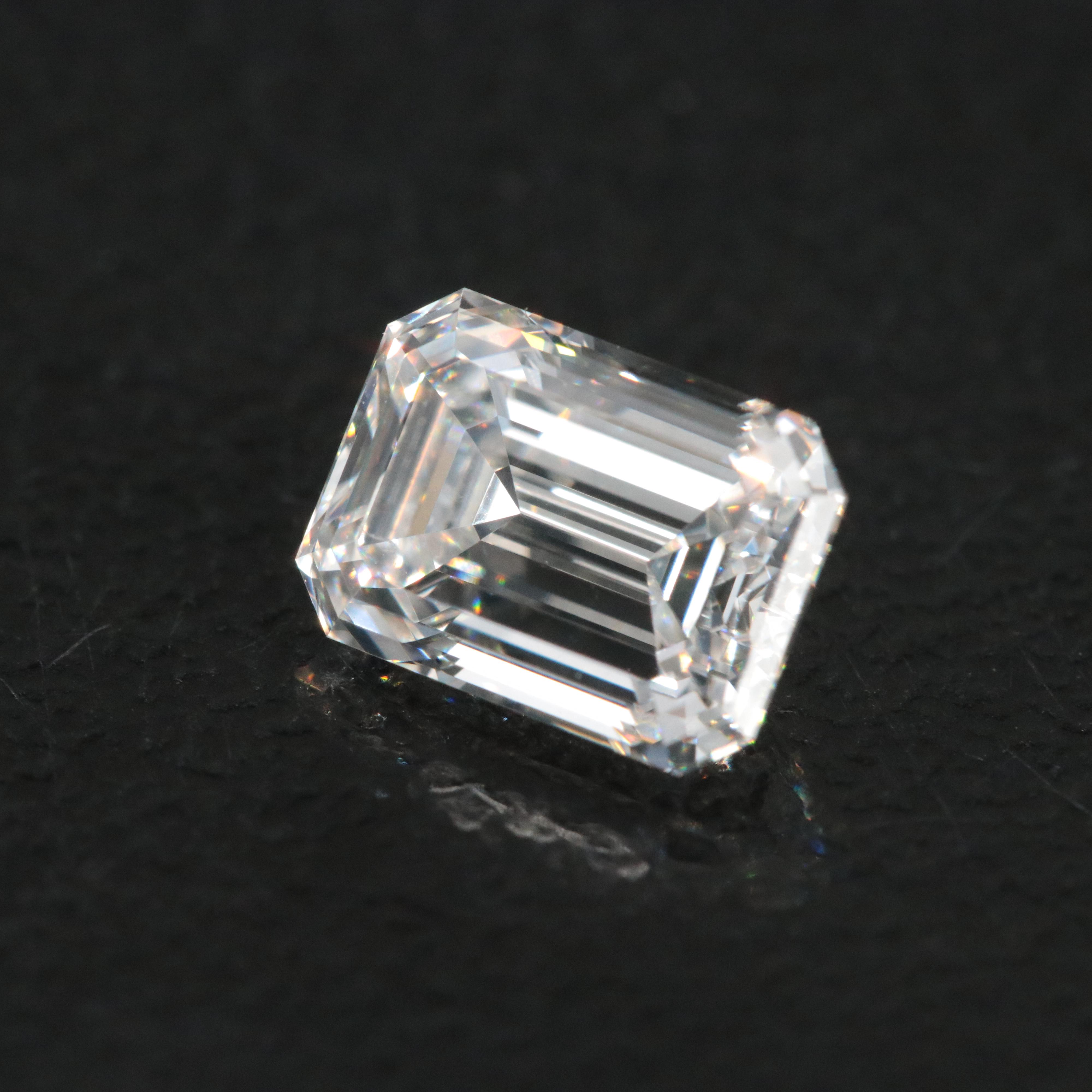 Loose 1.10 CT Lab Grown Diamond with IGI Report