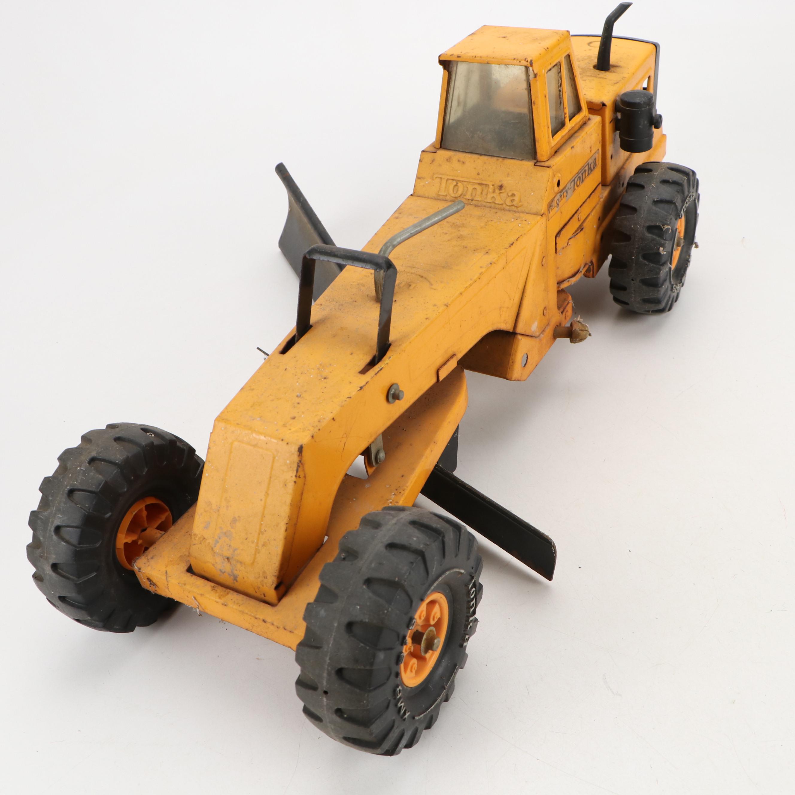 Mighty Tonka Road Grader and Roller Pressed Steel Toys