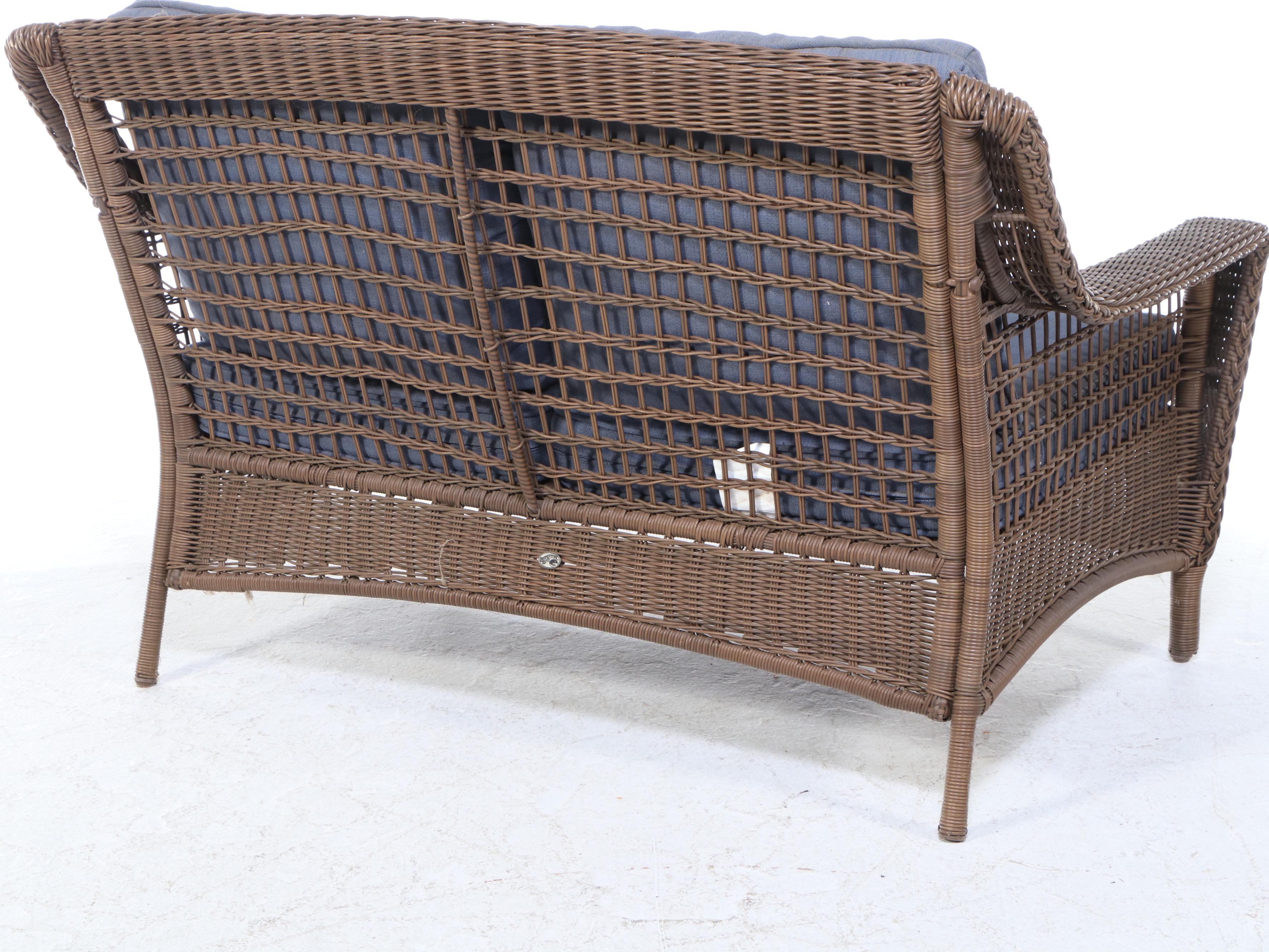 Hampton Bay Wicker Loveseat and Accent Table