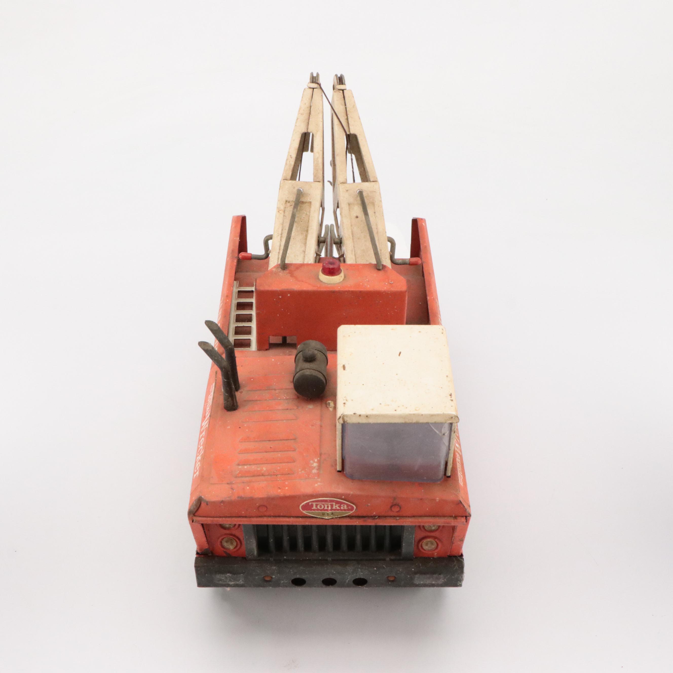 Tonka Wrecker Truck and Crane Truck Pressed Steel Toys