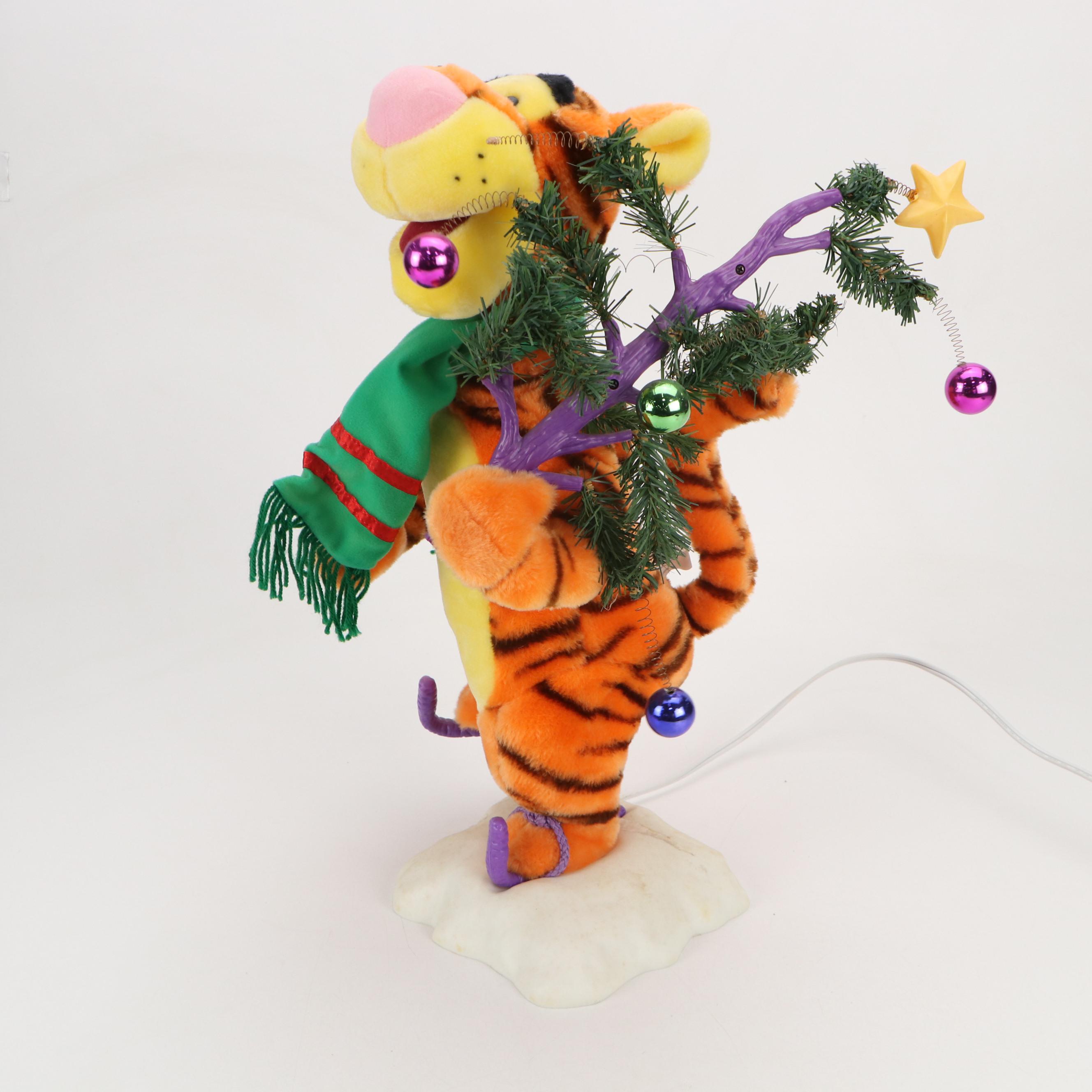 Telco Creations Winnie the Pooh Christmas Animated Figures