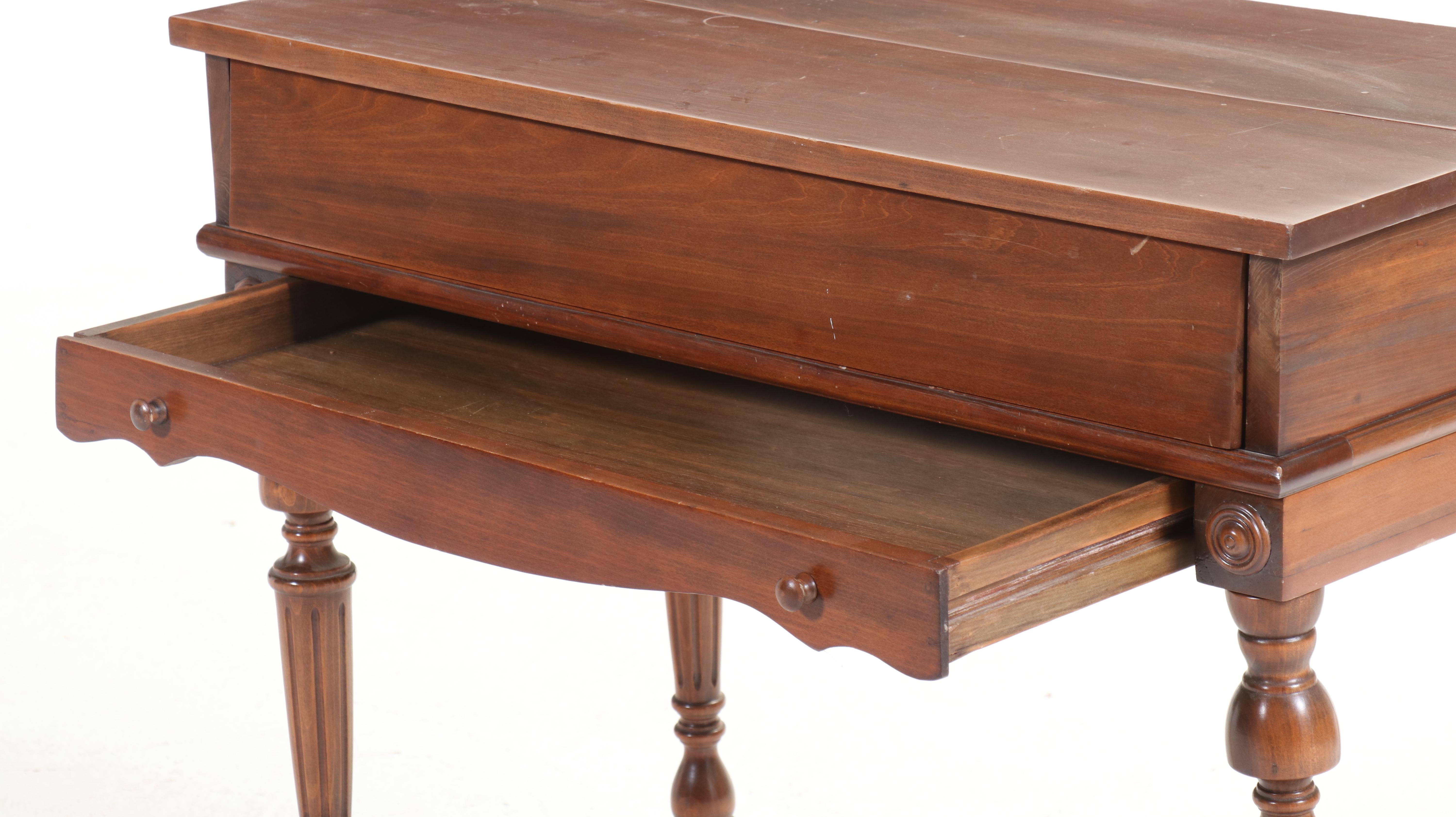 American Colonial Style Flip-Top Spinet Desk, Mid to Late 20th Century
