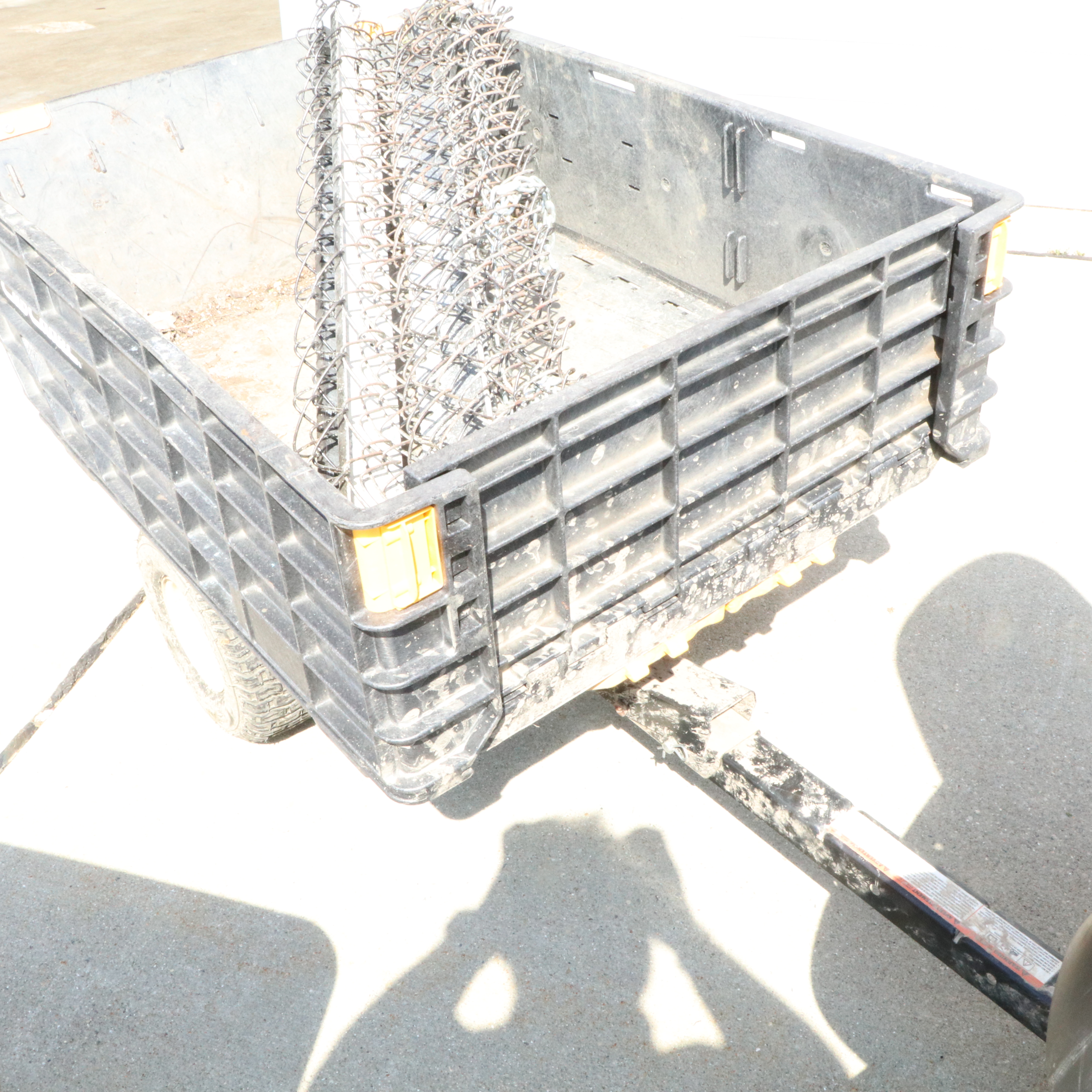 John Deere D140 Lawn Tractor and Accessories