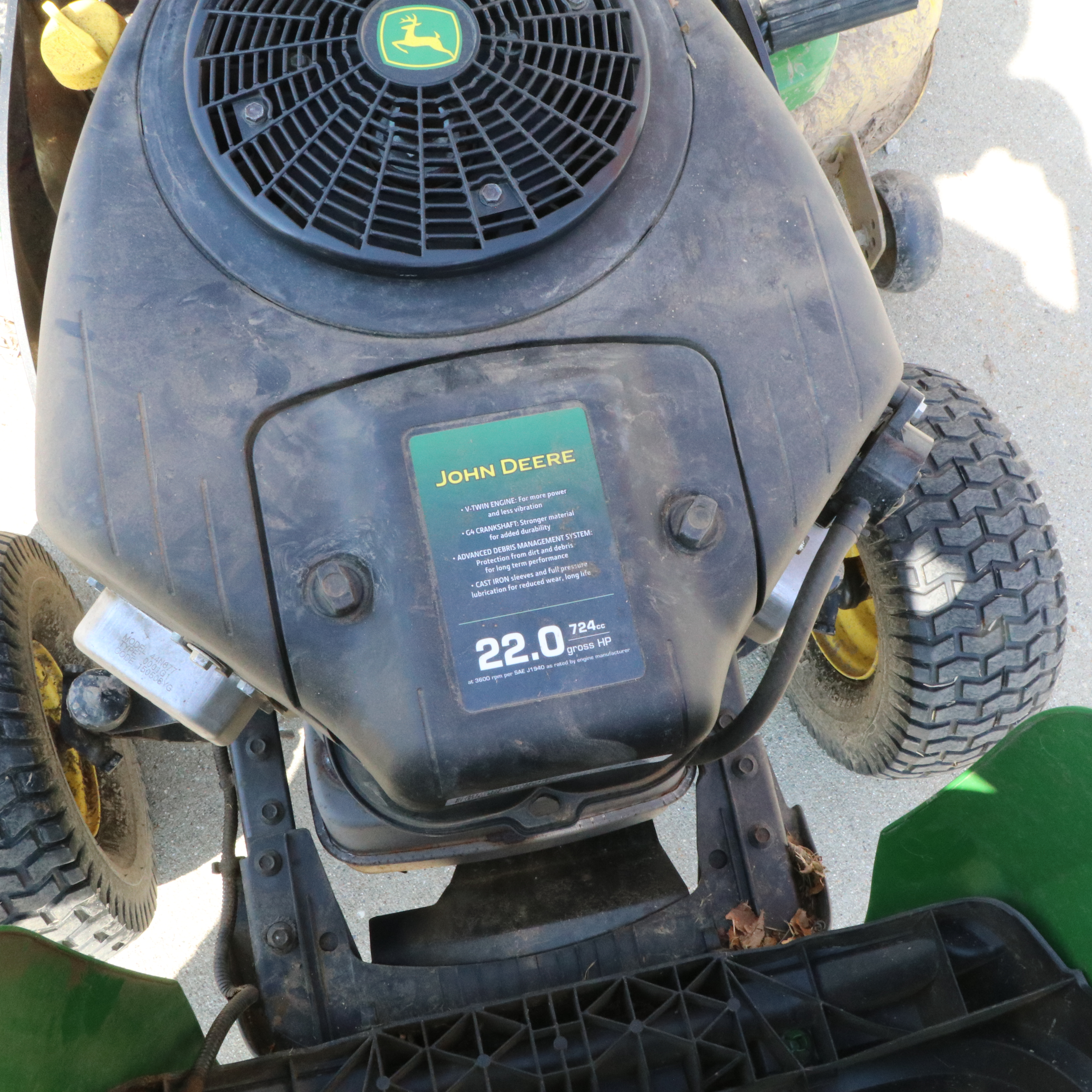 John Deere D140 Lawn Tractor and Accessories