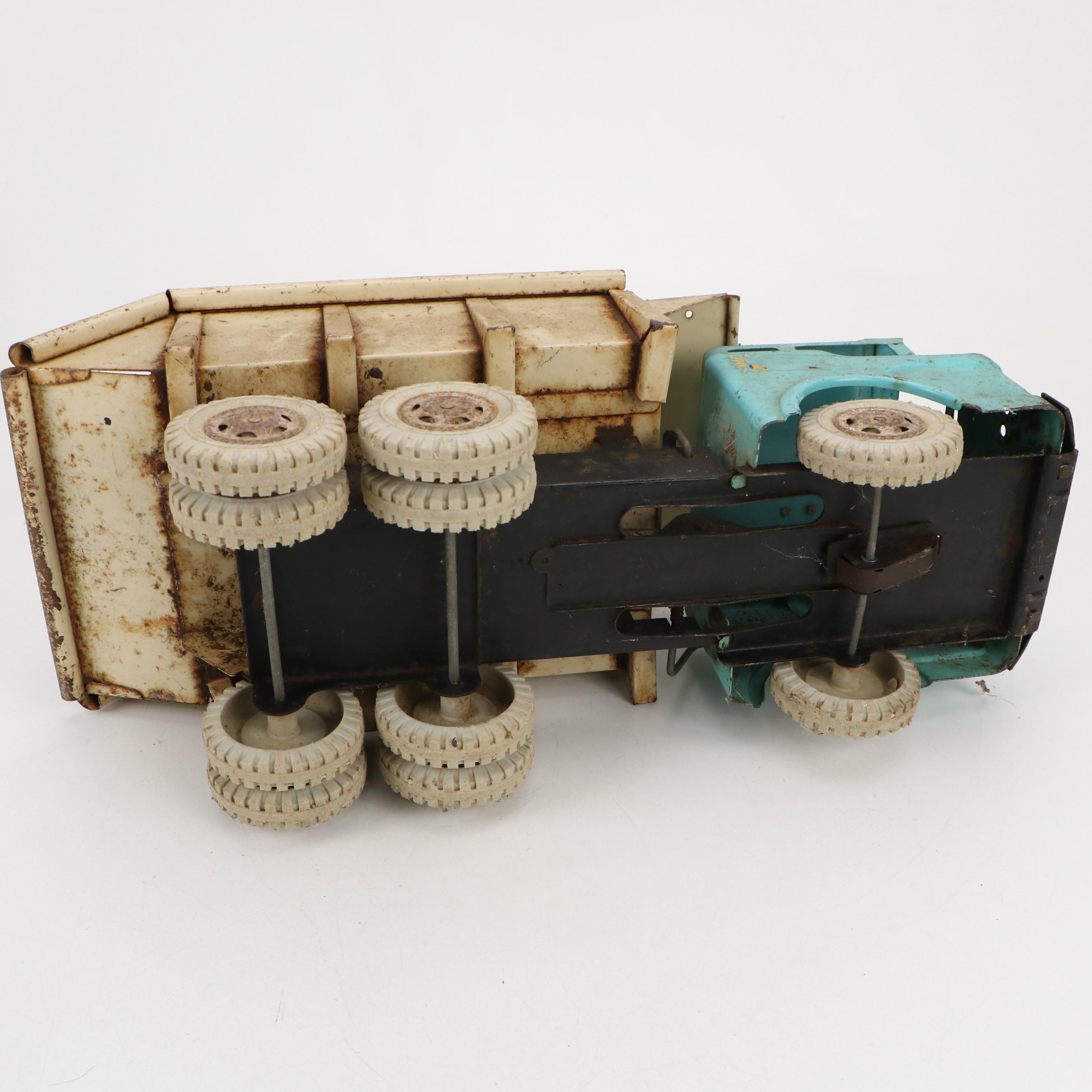 Louis Marx & Co. US Army Transport and Powerhouse Dump Truck, 1950s and 1960s