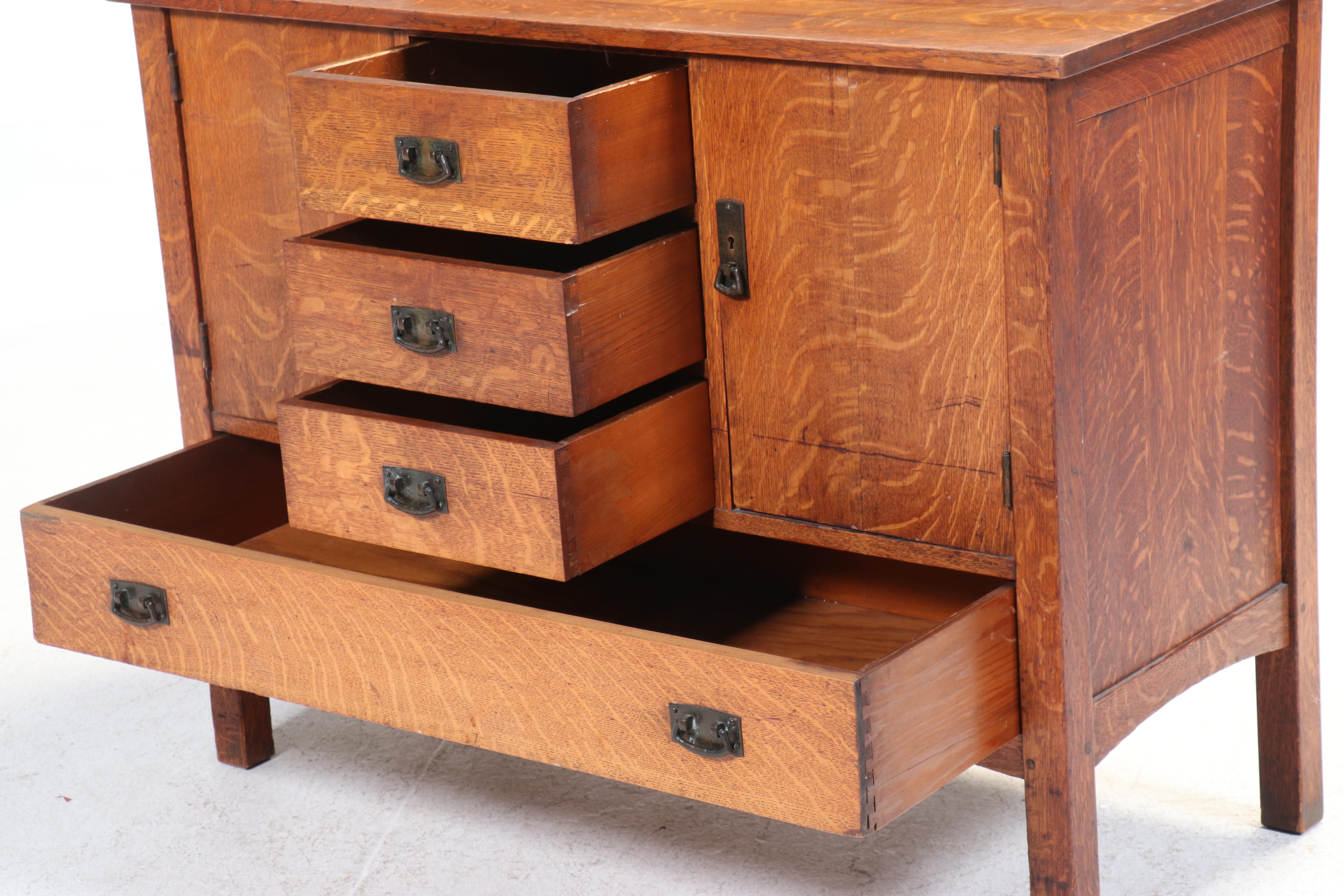 L. & J.G. Stickley Arts and Crafts Quartersawn Oak Sideboard, Early 20th Century