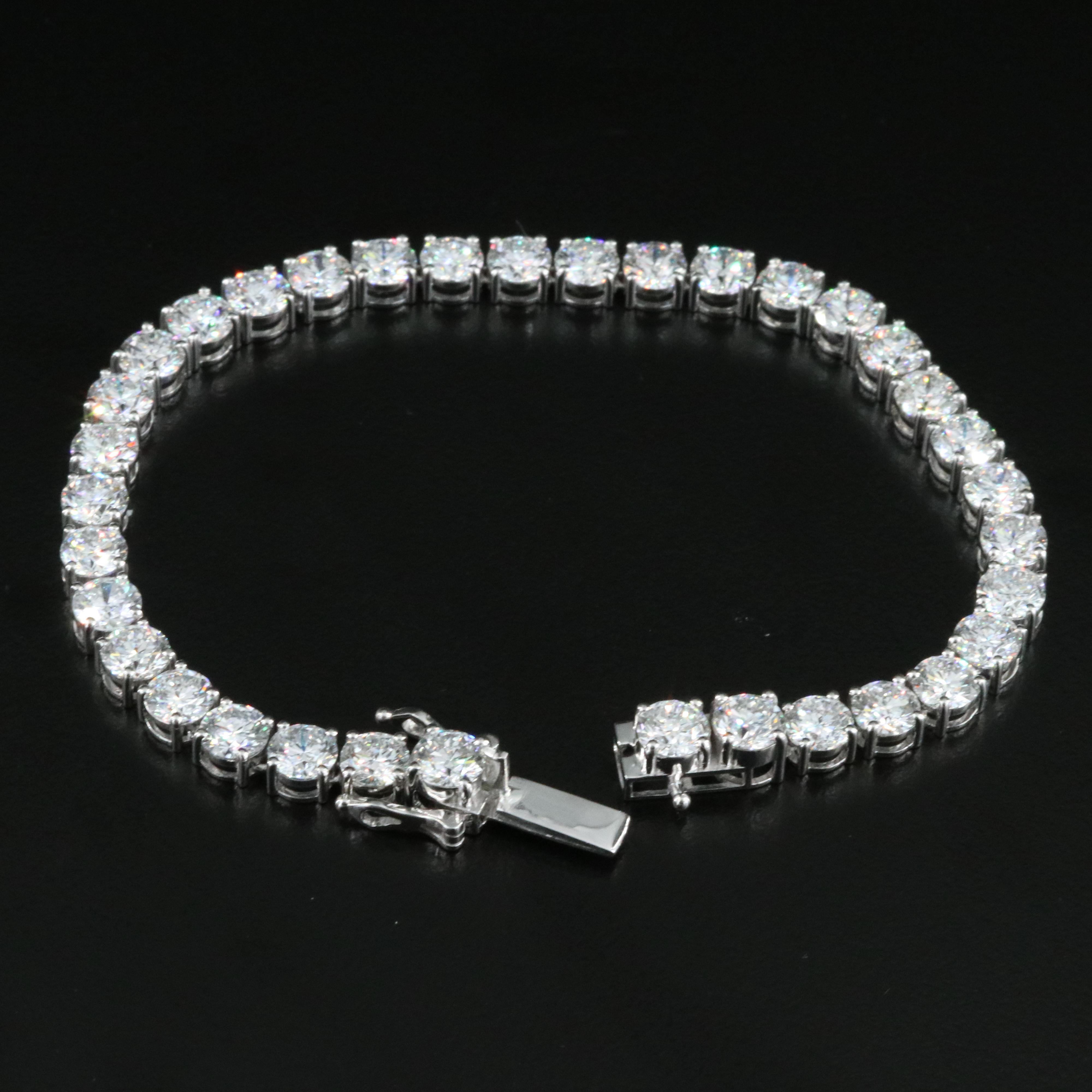 14K 17.97 CTW Lab Grown Diamond Bracelet