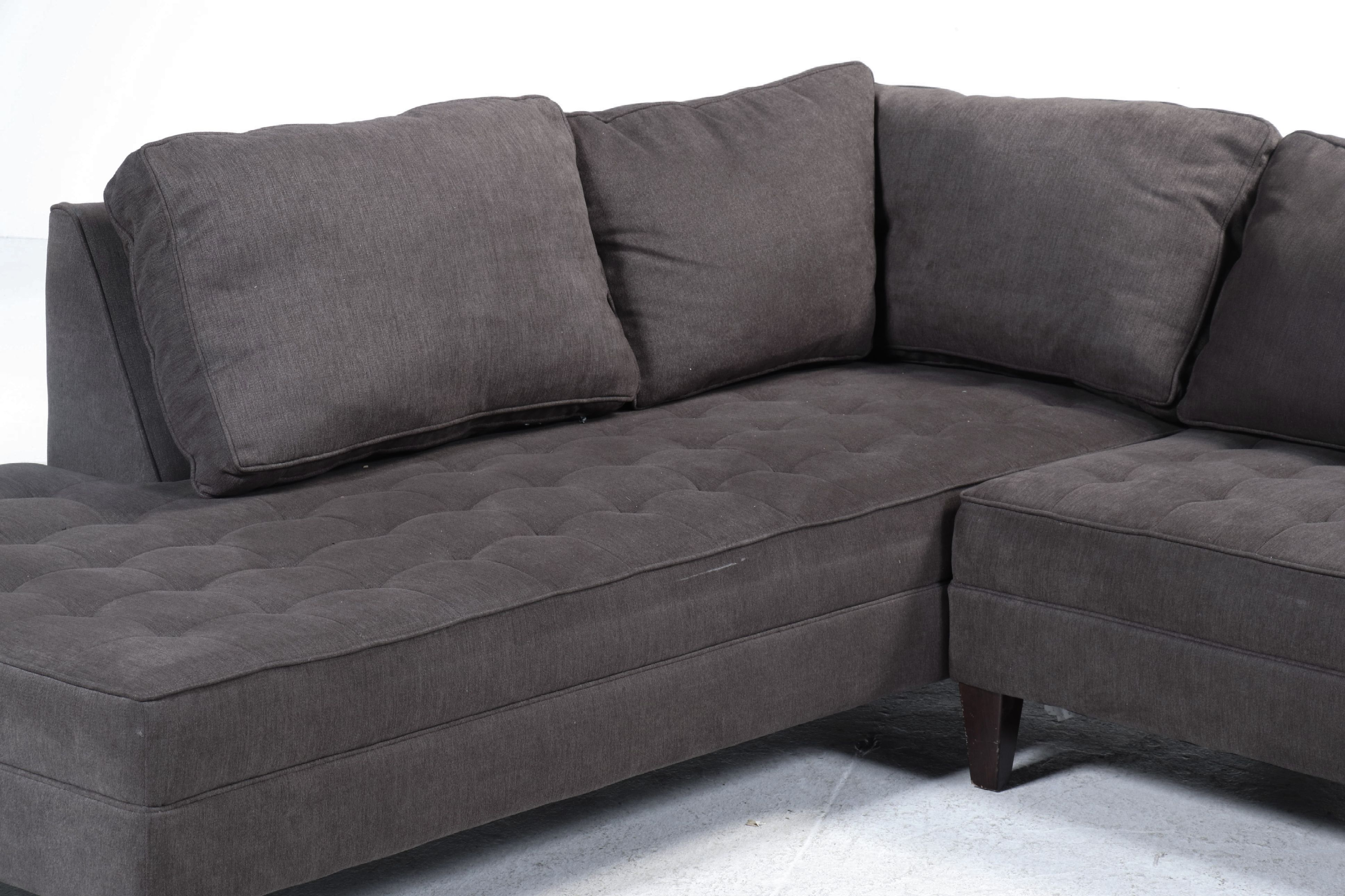 Haverty's Furniture Contemporary Fabric Upholstered Two-Piece Sectional