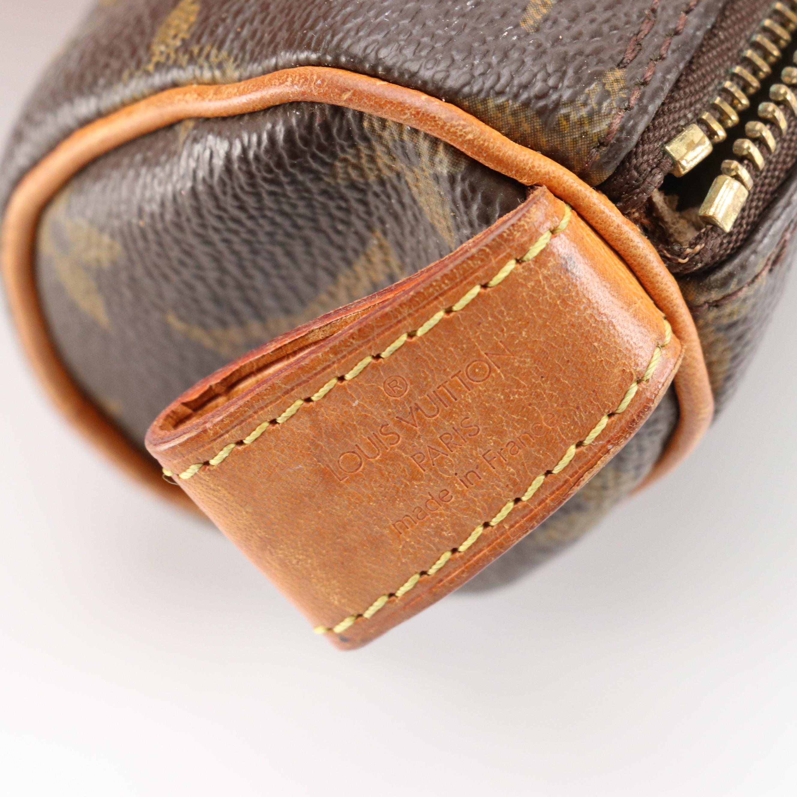 Louis Vuitton Trousse Rondo Zip Pouch in Monogram Canvas